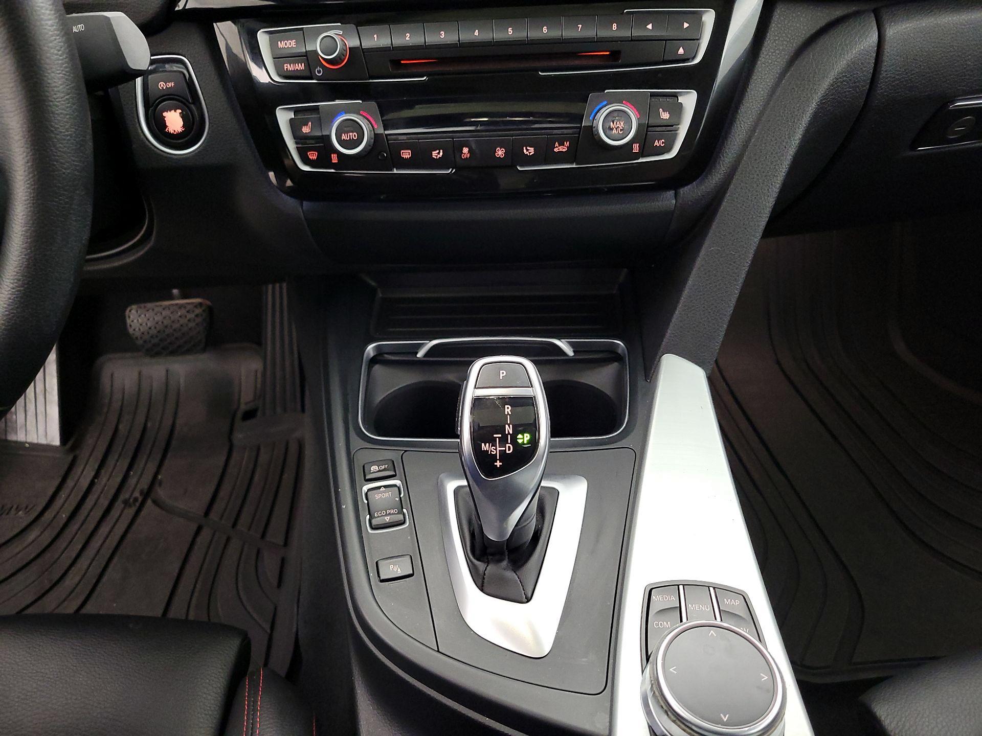 Thumbnail: 2017 BMW 3 Series - 18