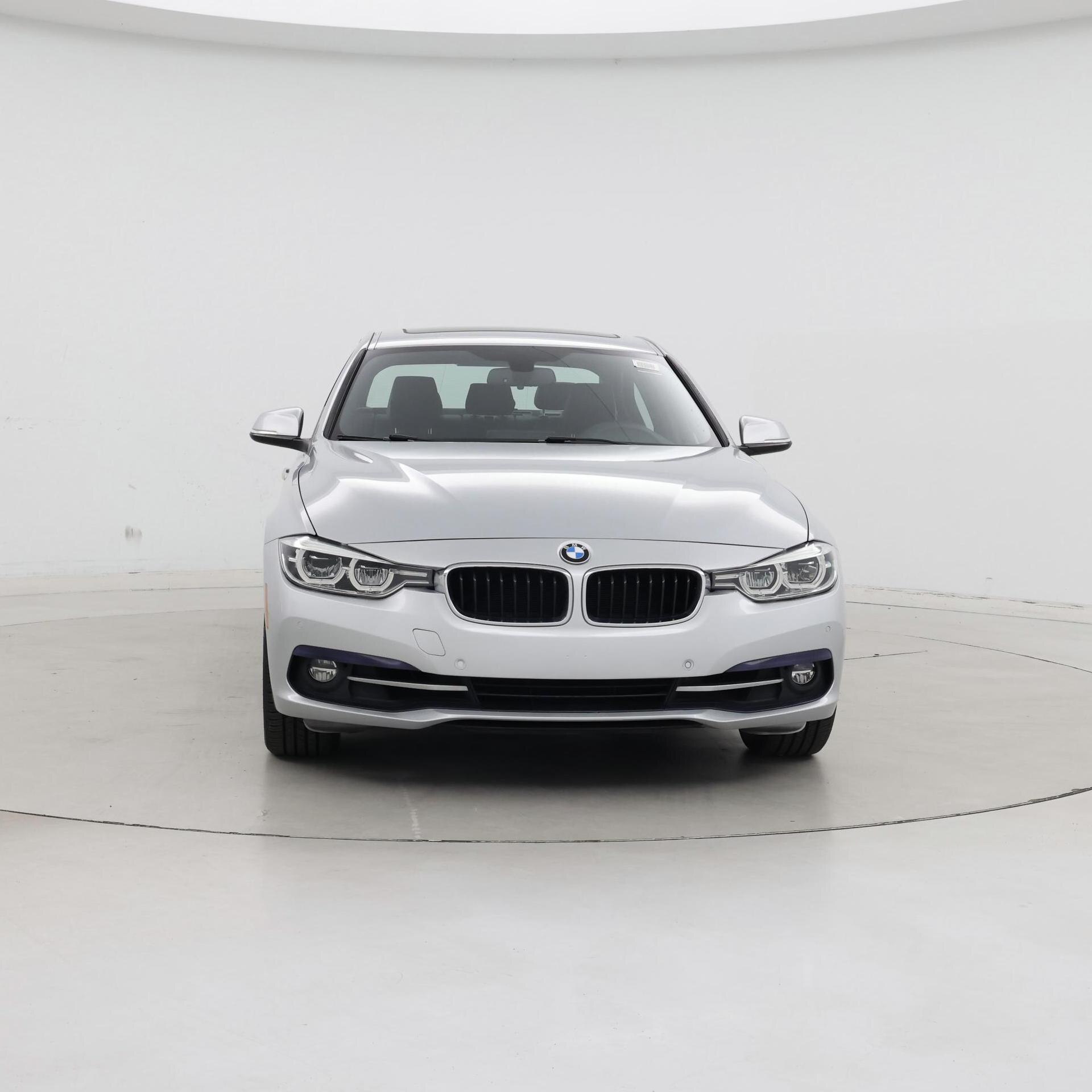 Thumbnail: 2017 BMW 3 Series - 5