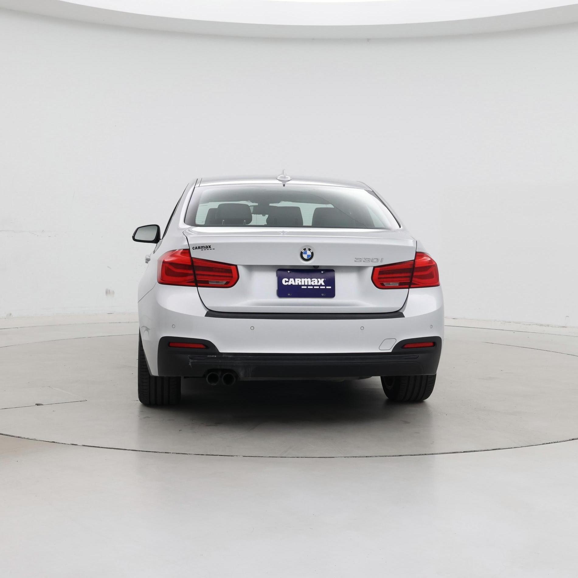 Thumbnail: 2017 BMW 3 Series - 6