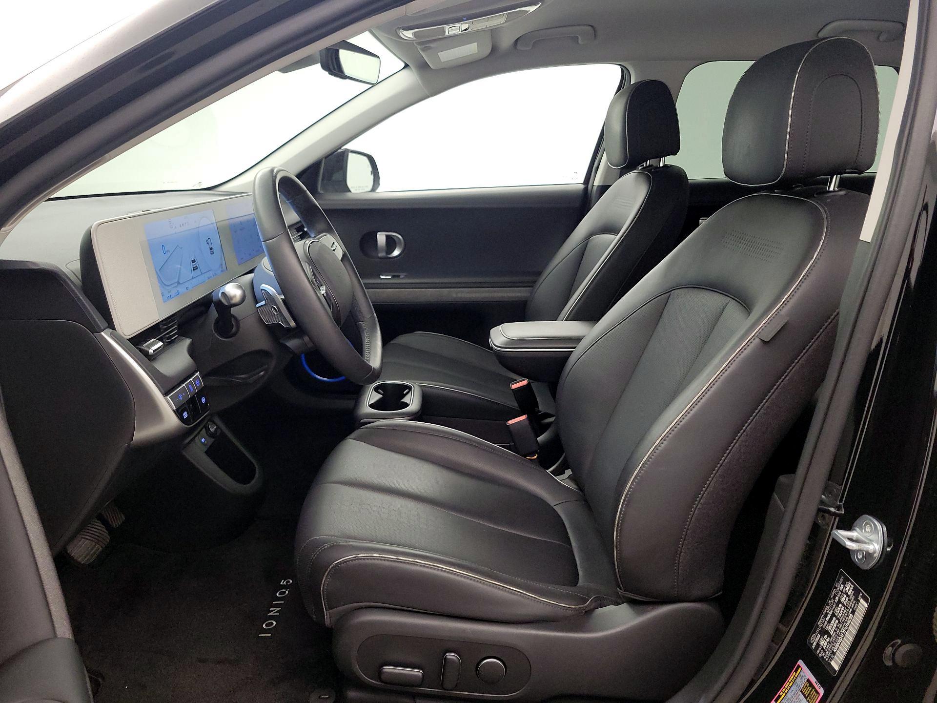 Thumbnail: 2023 Hyundai Ioniq 5 - 11