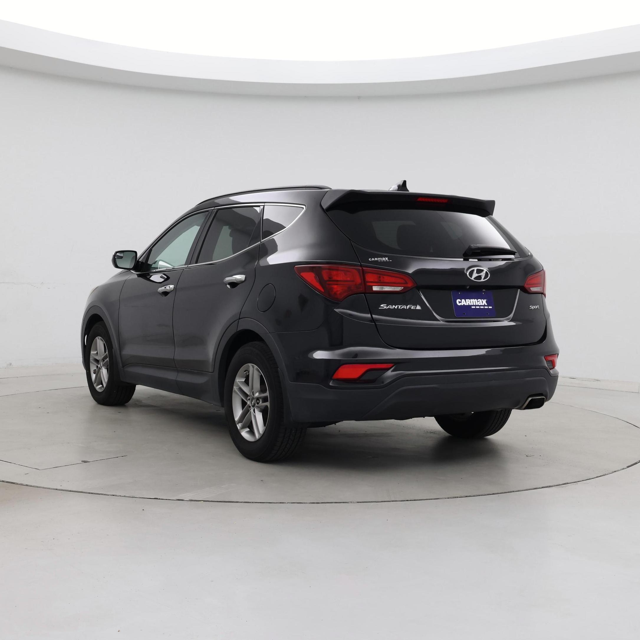 Thumbnail: 2017 Hyundai Santa Fe - 2