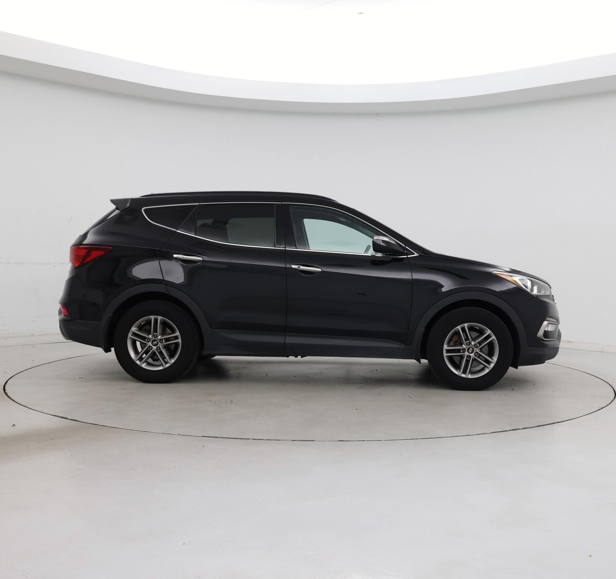 Thumbnail: 2017 Hyundai Santa Fe - 7