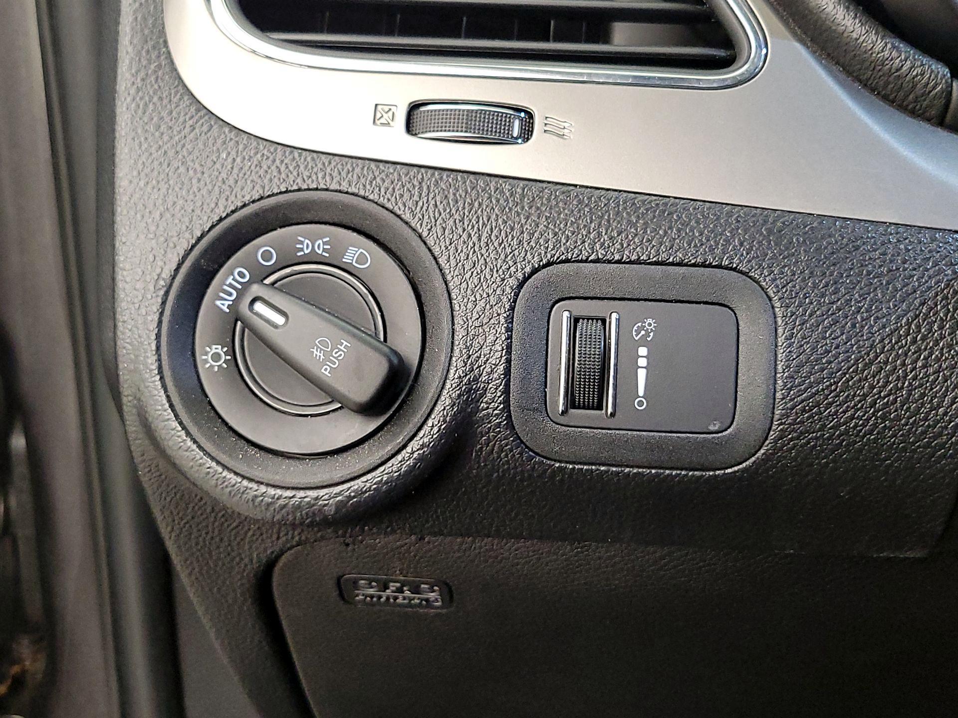 Thumbnail: 2019 Dodge Journey - 13