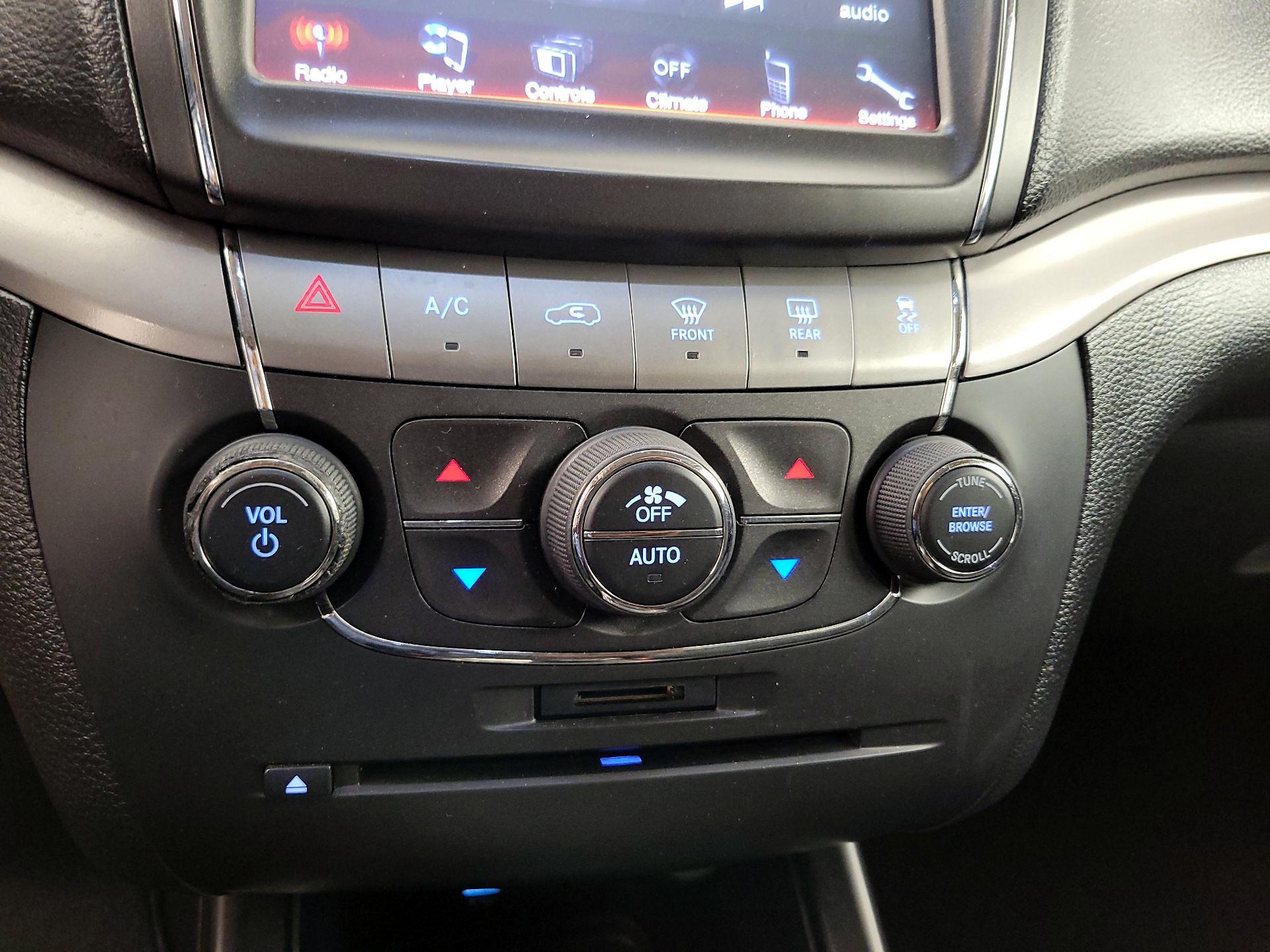 Thumbnail: 2019 Dodge Journey - 16
