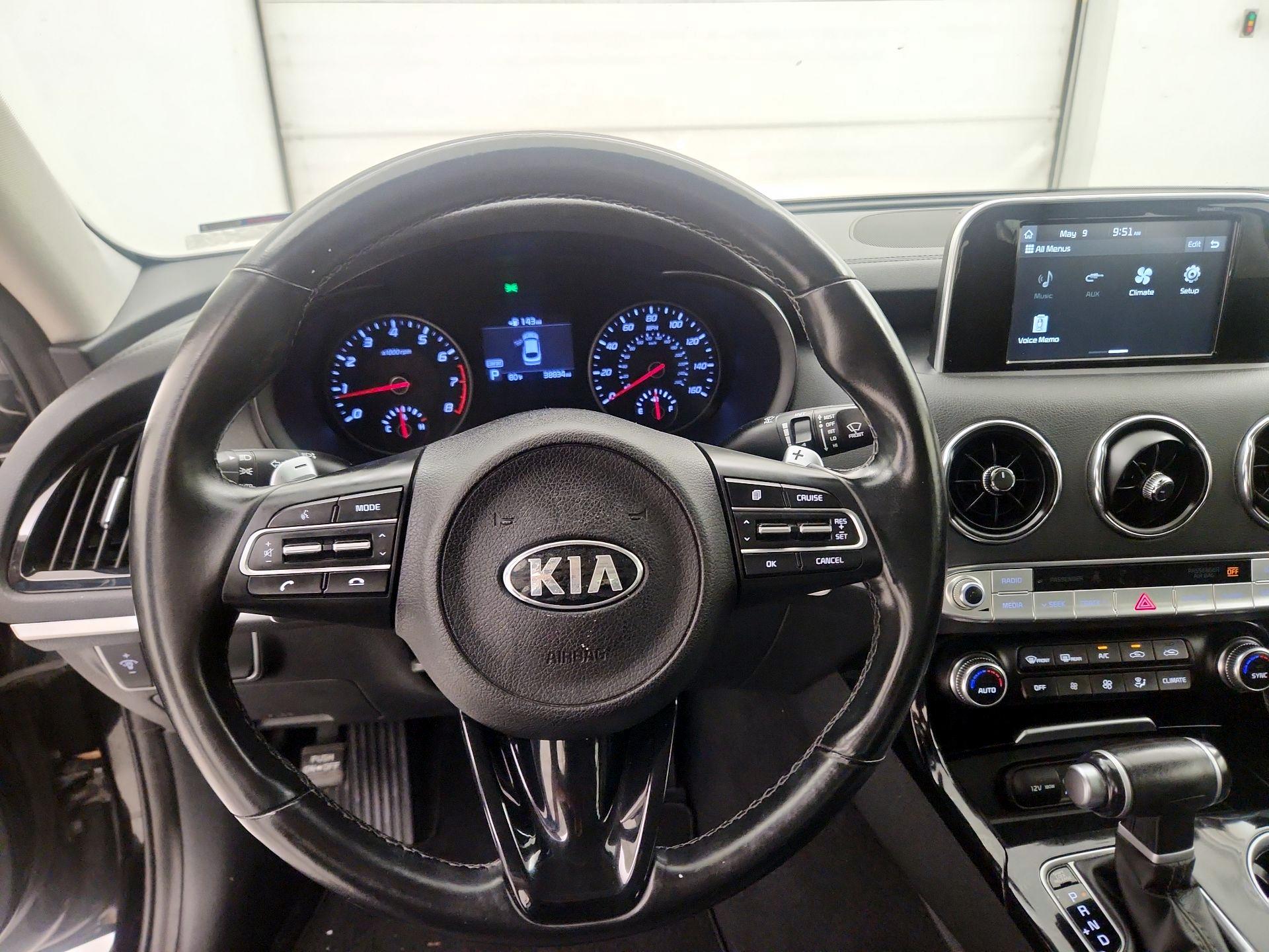 Thumbnail: 2019 Kia Stinger - 10