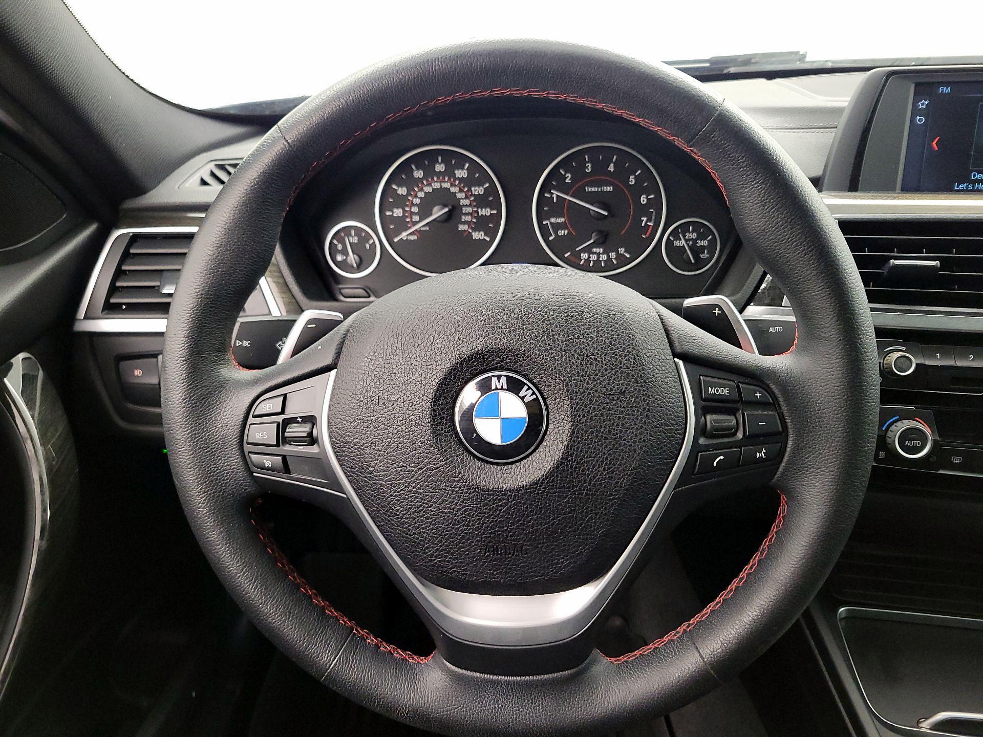 Thumbnail: 2018 BMW 3 Series - 10