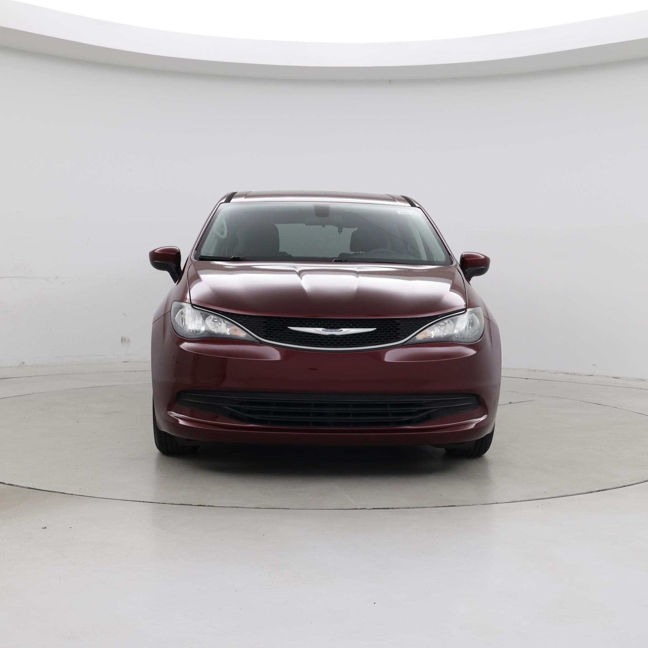 Thumbnail: 2018 Chrysler Pacifica - 5