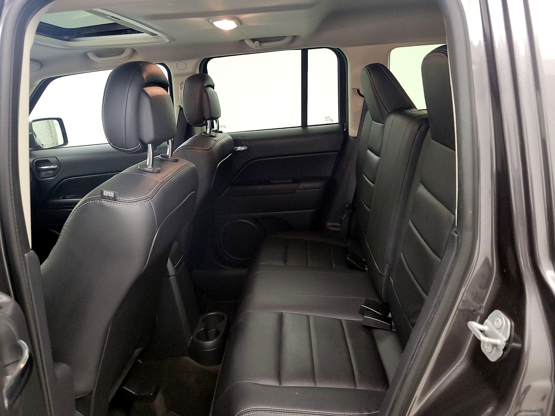 Thumbnail: 2016 Jeep Patriot - 19