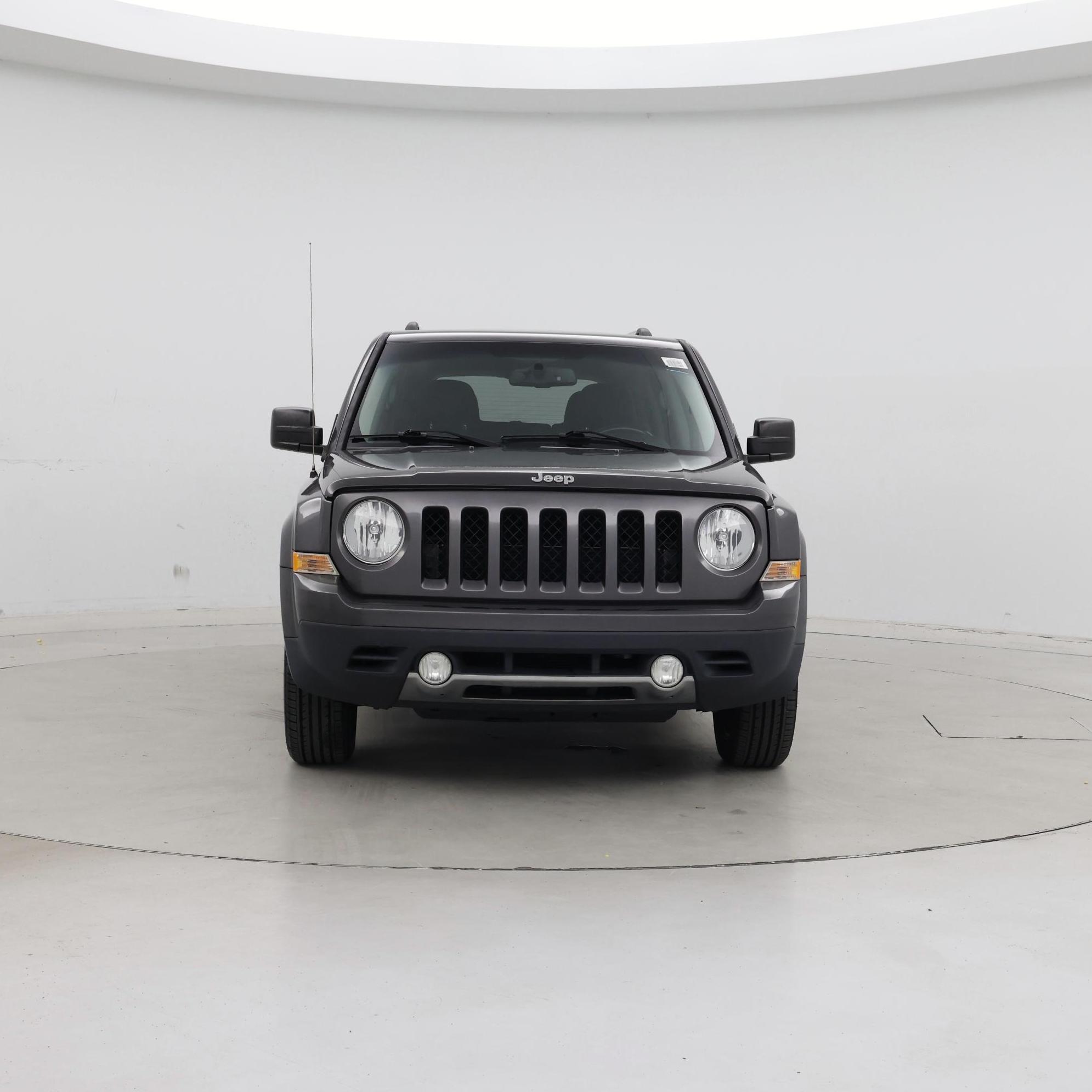 Thumbnail: 2016 Jeep Patriot - 5