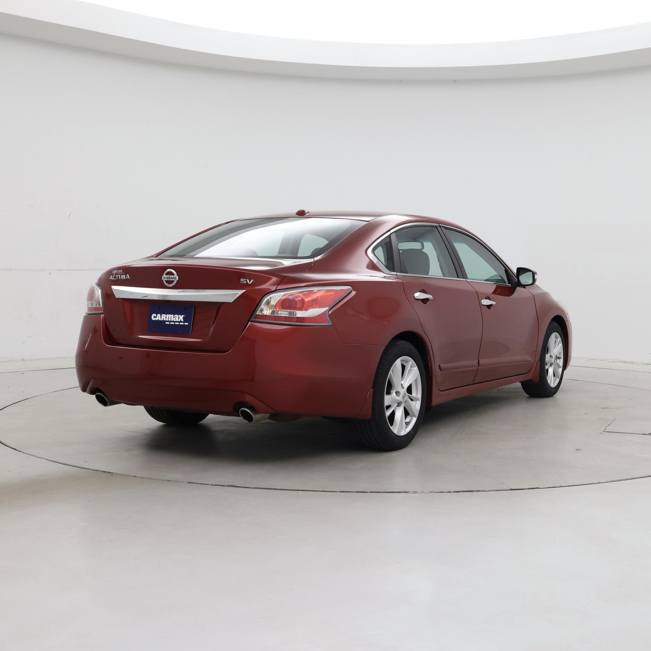 Thumbnail: 2015 Nissan Altima - 8