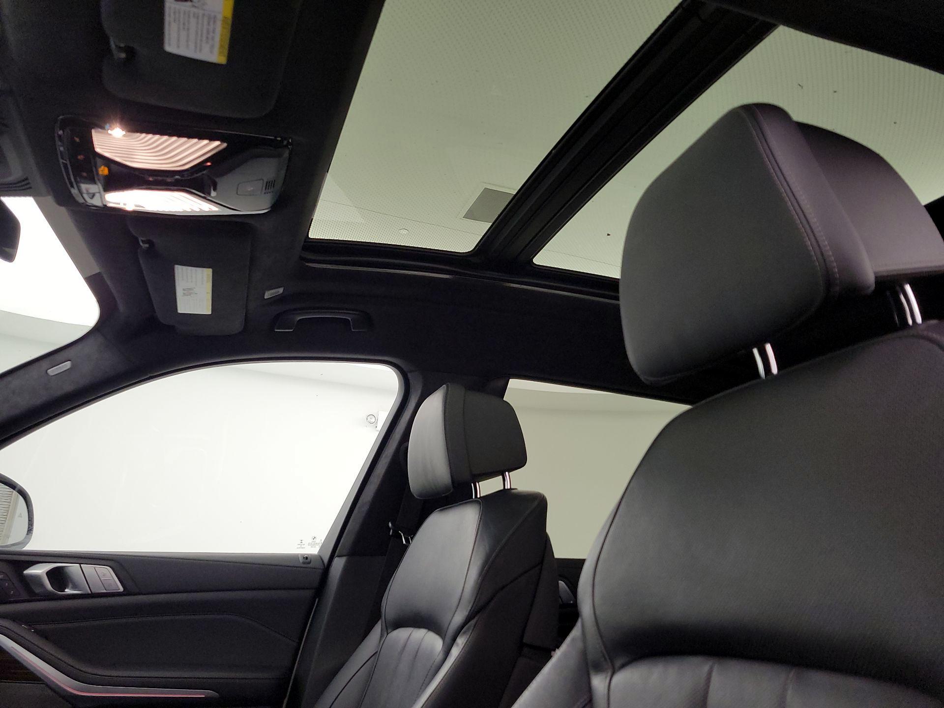 Thumbnail: 2019 BMW X7 - 20