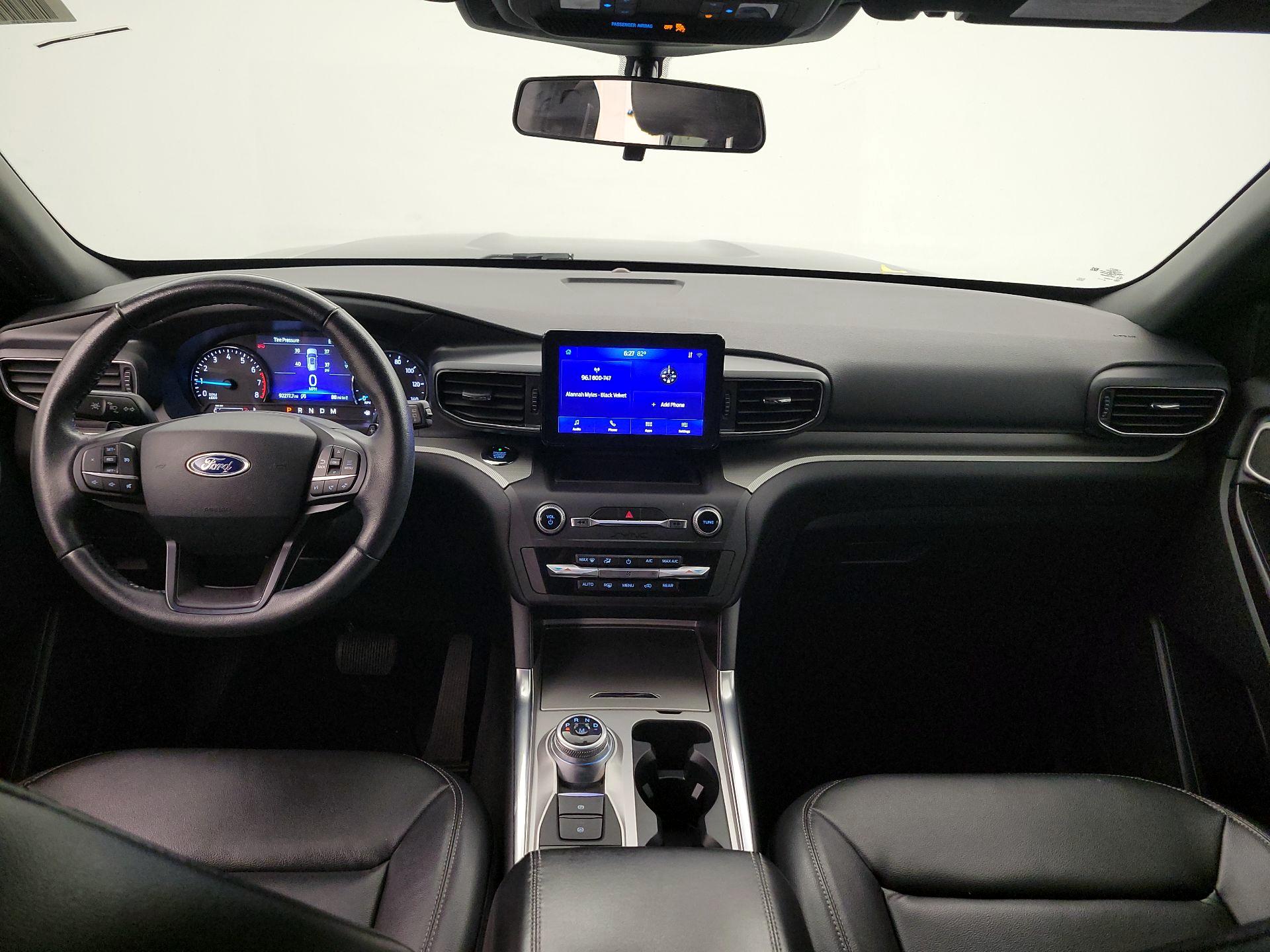 Thumbnail: 2020 Ford Explorer - 9