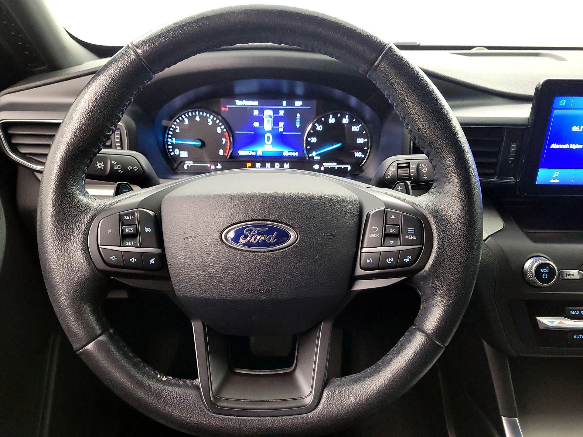 Thumbnail: 2020 Ford Explorer - 10