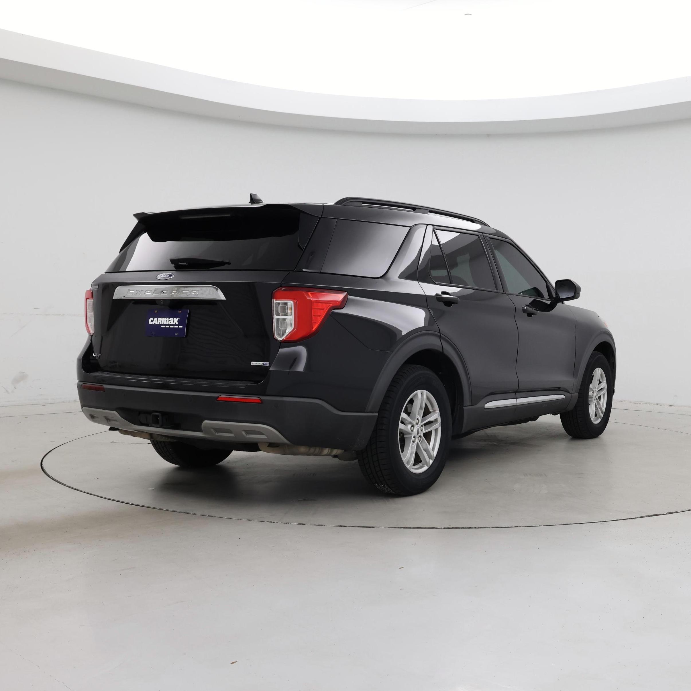 Thumbnail: 2020 Ford Explorer - 8