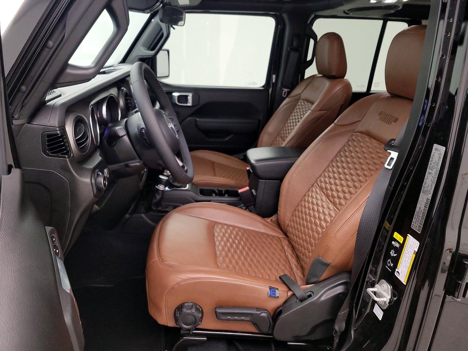 Thumbnail: 2023 Jeep Wrangler - 11