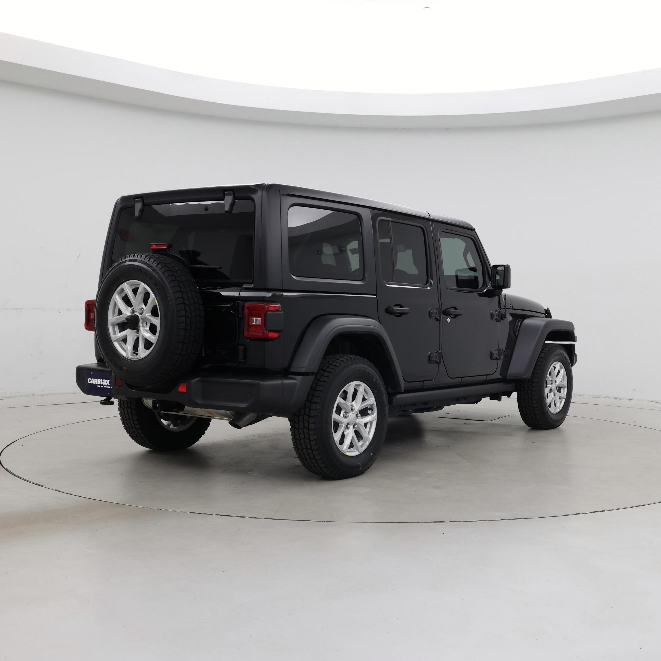 Thumbnail: 2023 Jeep Wrangler - 8