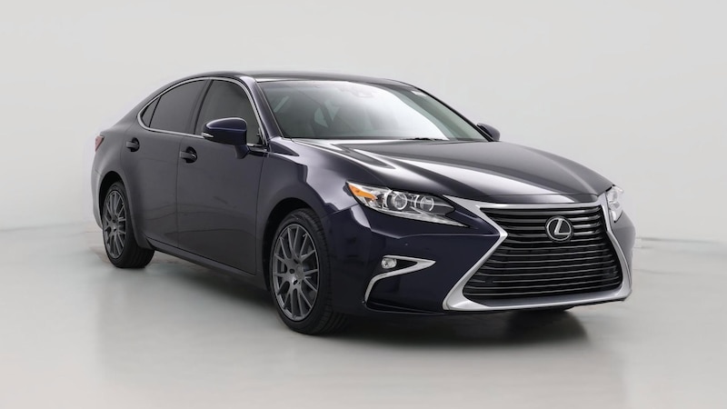 2017 Lexus ES 350 Hero Image