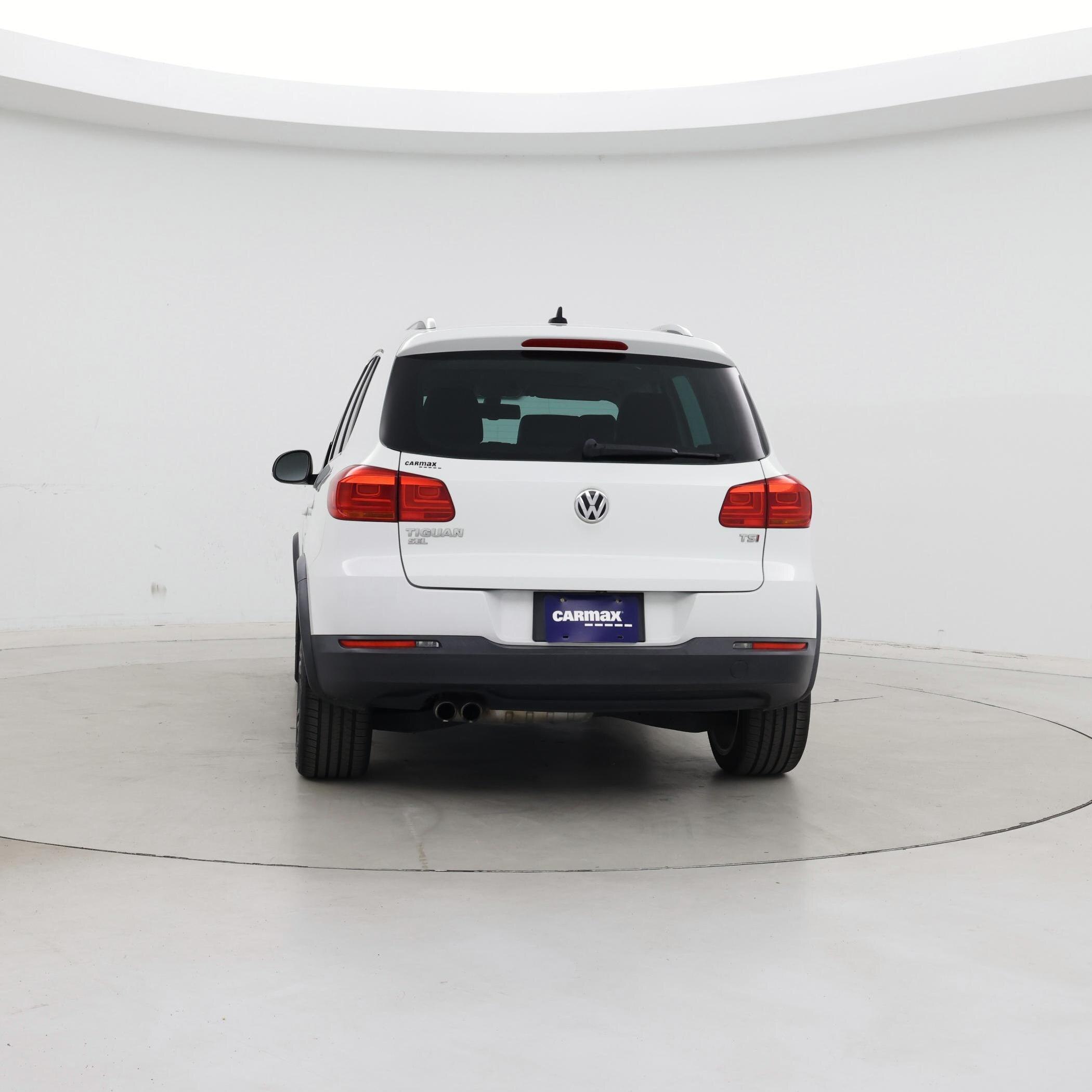 Thumbnail: 2016 Volkswagen Tiguan - 6