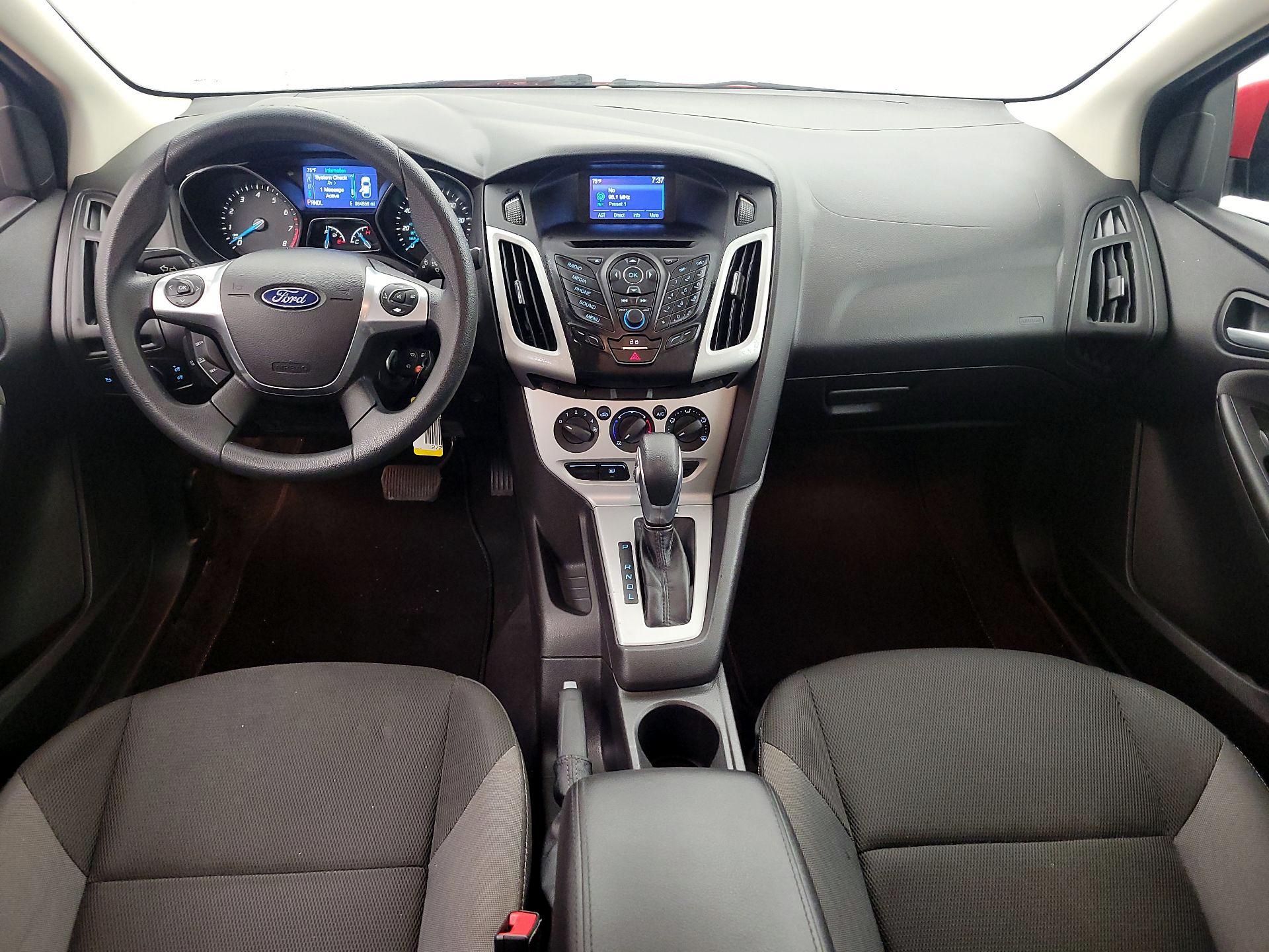 Thumbnail: 2014 Ford Focus - 9