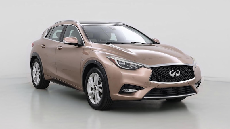 2017 INFINITI QX30 Premium Hero Image