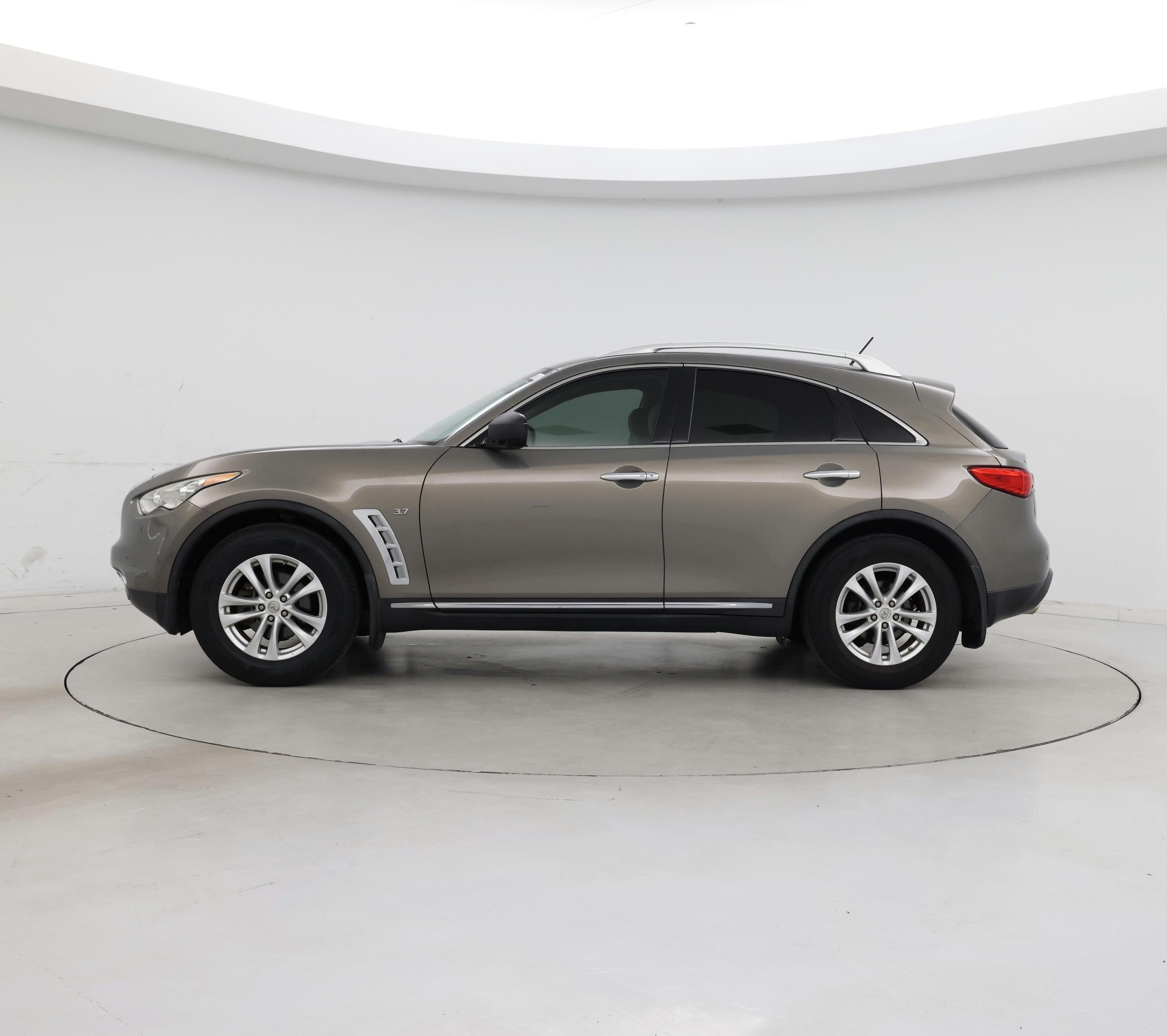 Thumbnail: 2015 INFINITI QX70 - 3