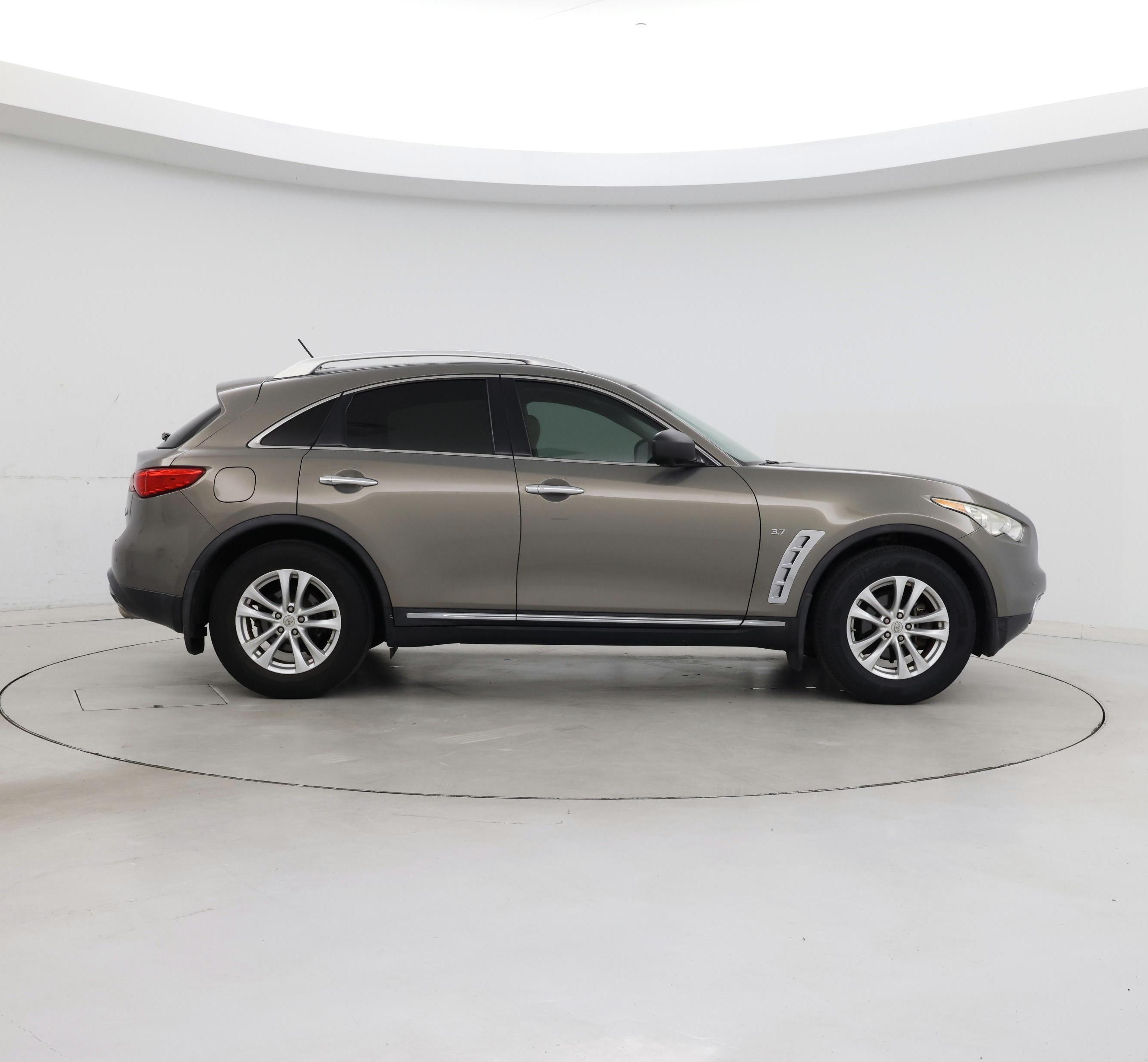 Thumbnail: 2015 INFINITI QX70 - 7