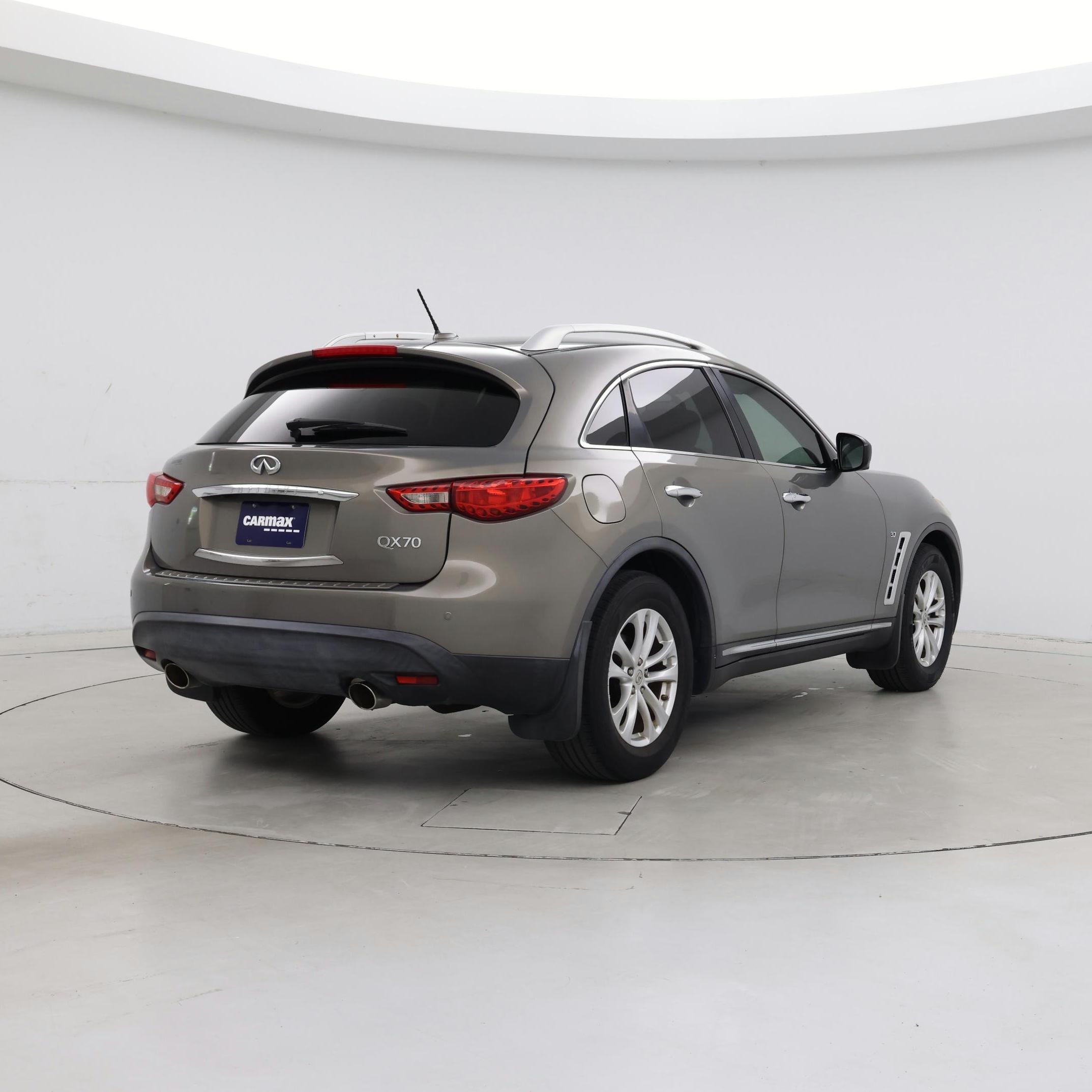 Thumbnail: 2015 INFINITI QX70 - 8