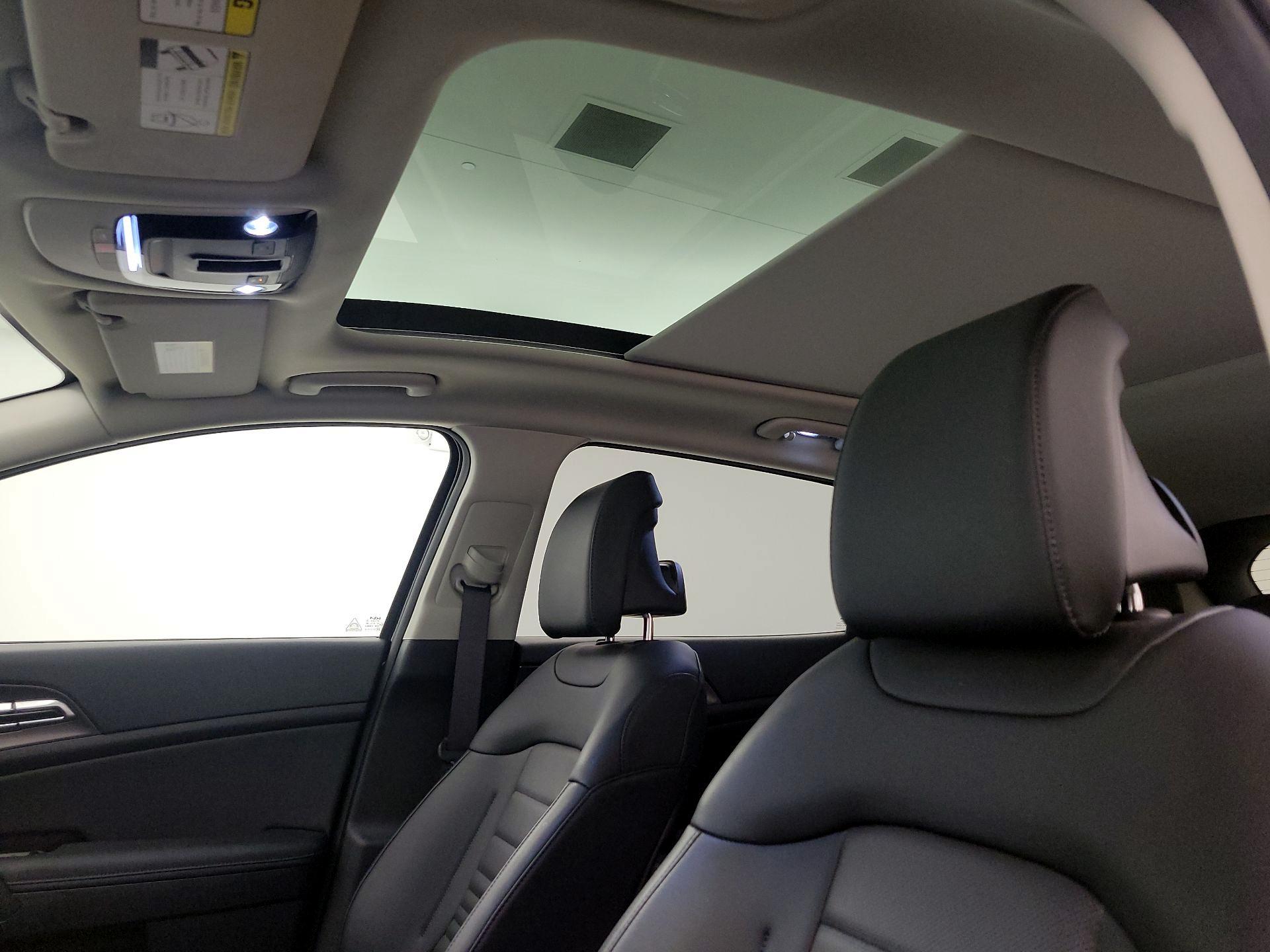 Thumbnail: 2024 Kia Sportage - 20
