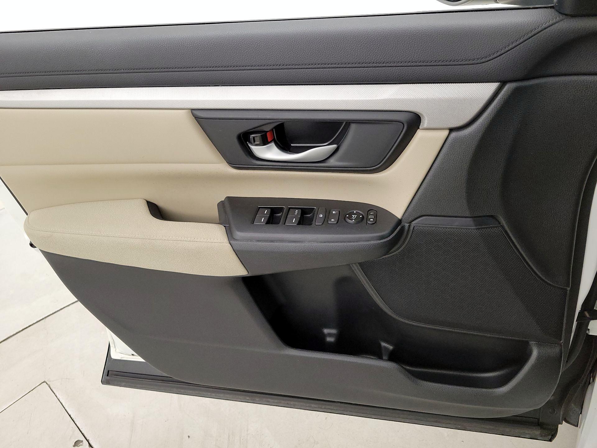 Thumbnail: 2018 Honda CR-V - 12