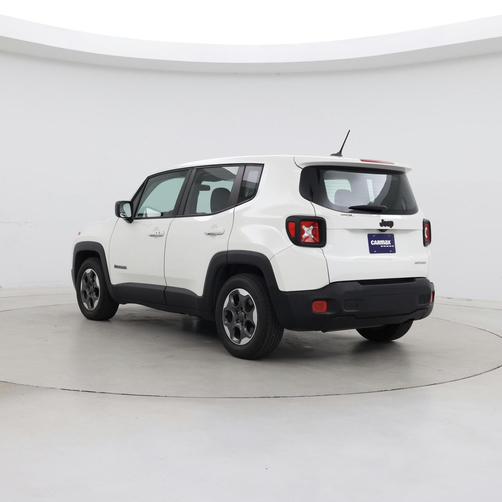Thumbnail: 2016 Jeep Renegade - 2