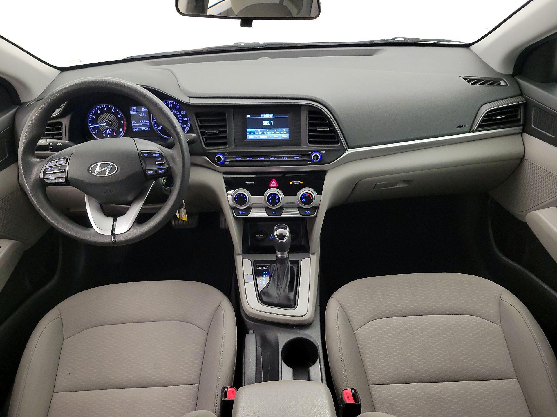 Thumbnail: 2019 Hyundai Elantra - 9