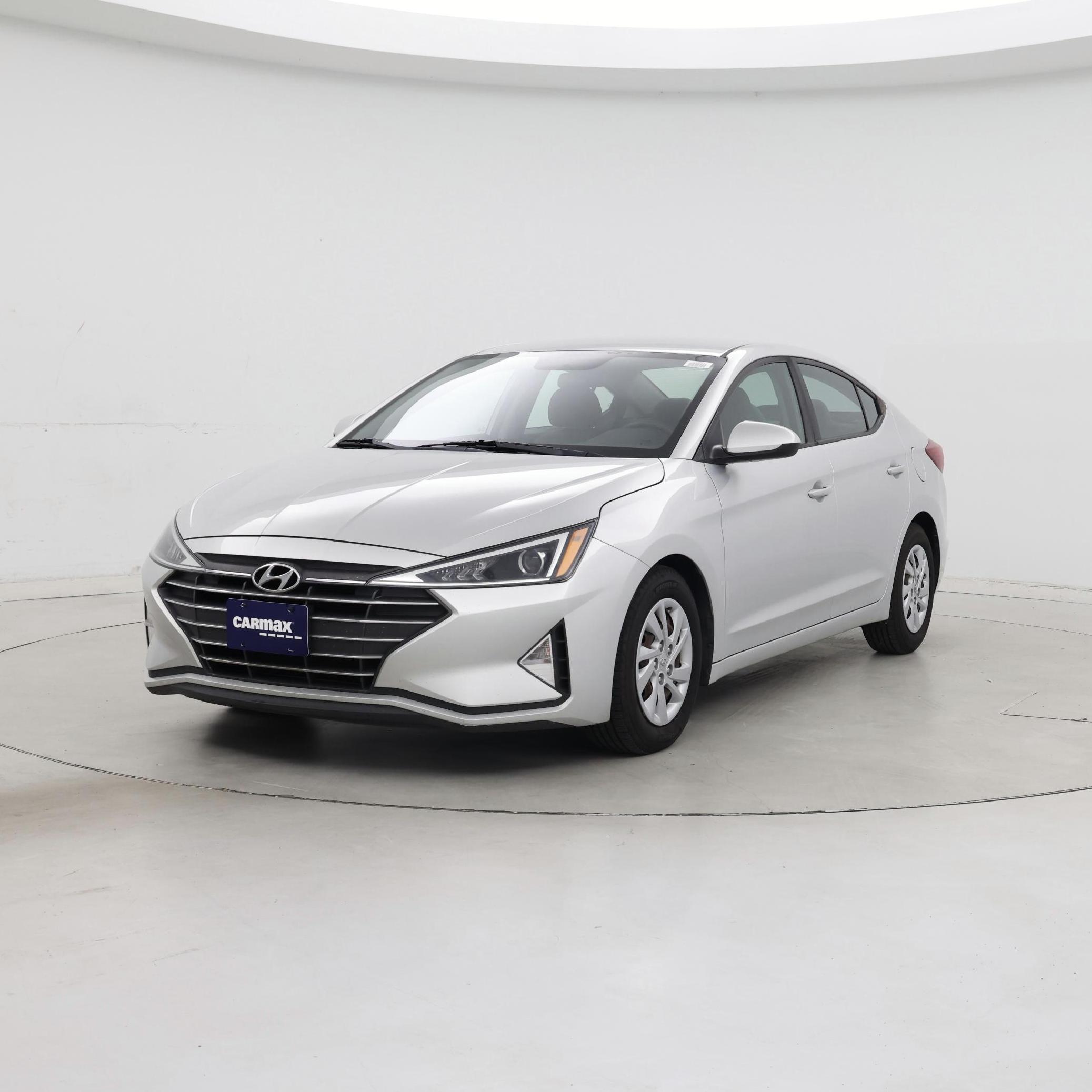 Thumbnail: 2019 Hyundai Elantra - 4