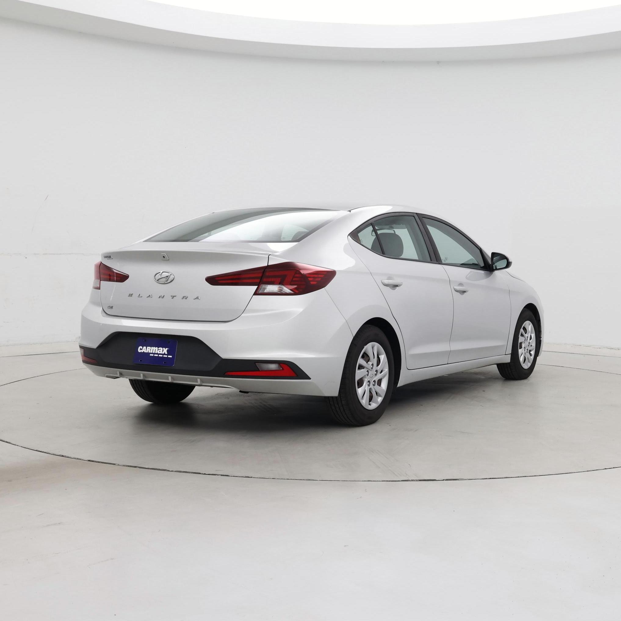 Thumbnail: 2019 Hyundai Elantra - 8