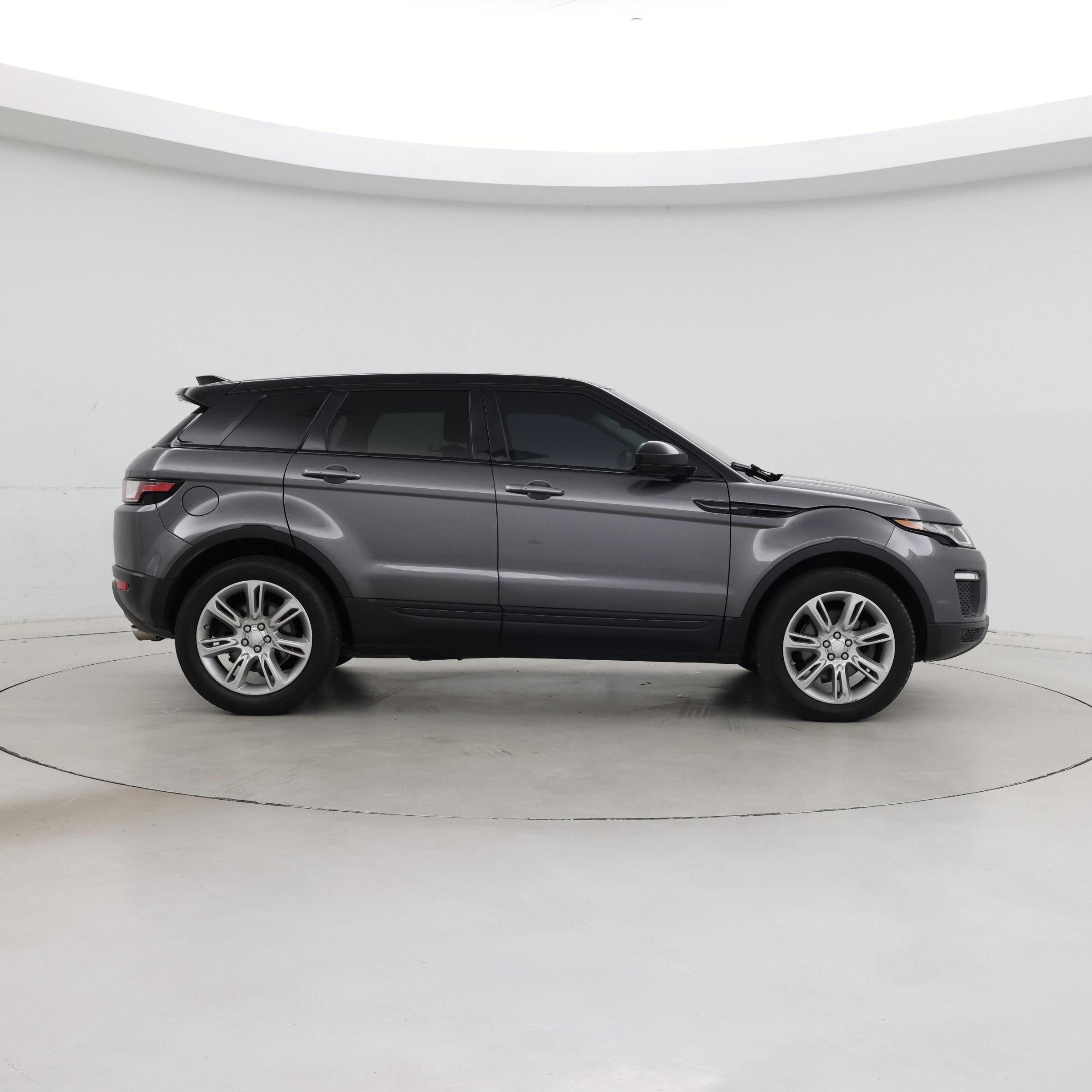 Thumbnail: 2019 Land Rover Range Rover Evoque - 7