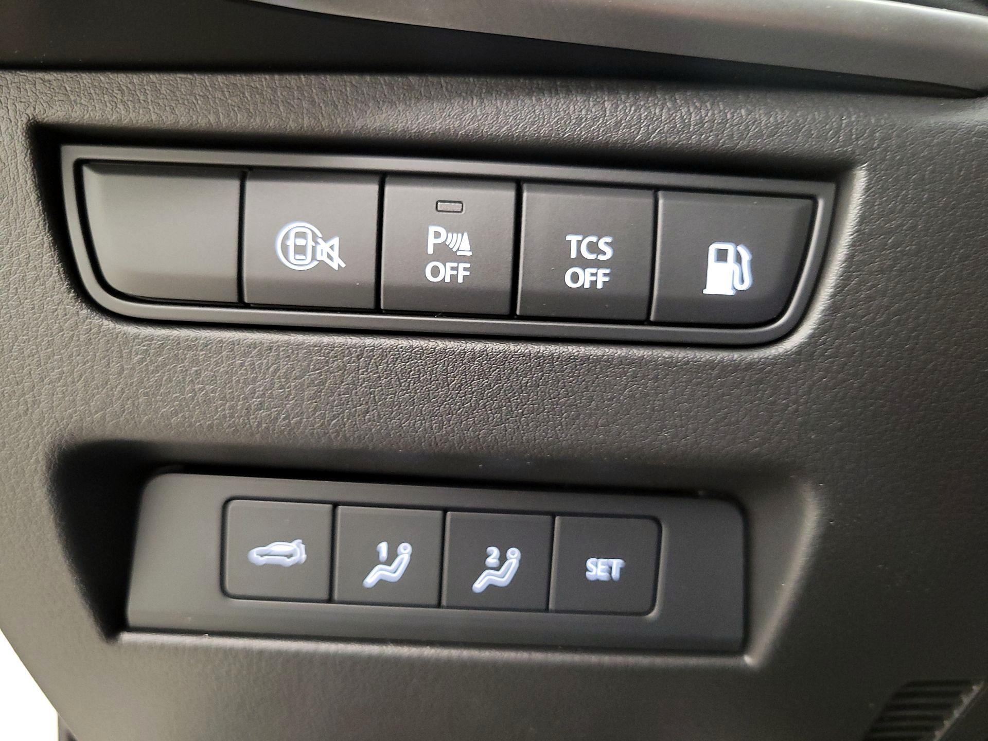 Thumbnail: 2025 Mazda CX-70 - 13