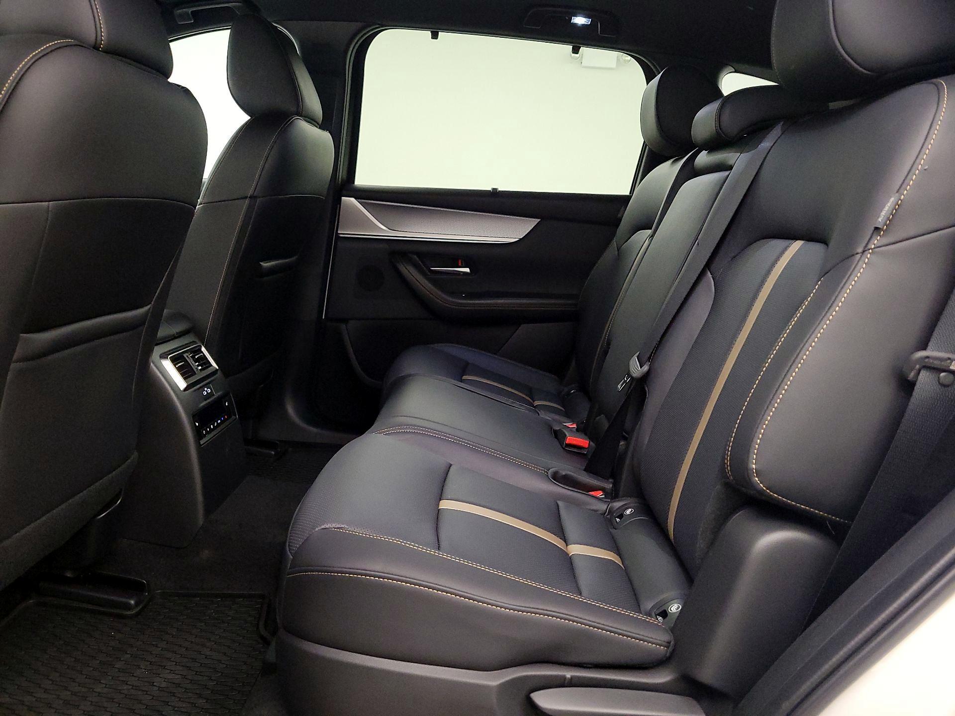 Thumbnail: 2025 Mazda CX-70 - 19