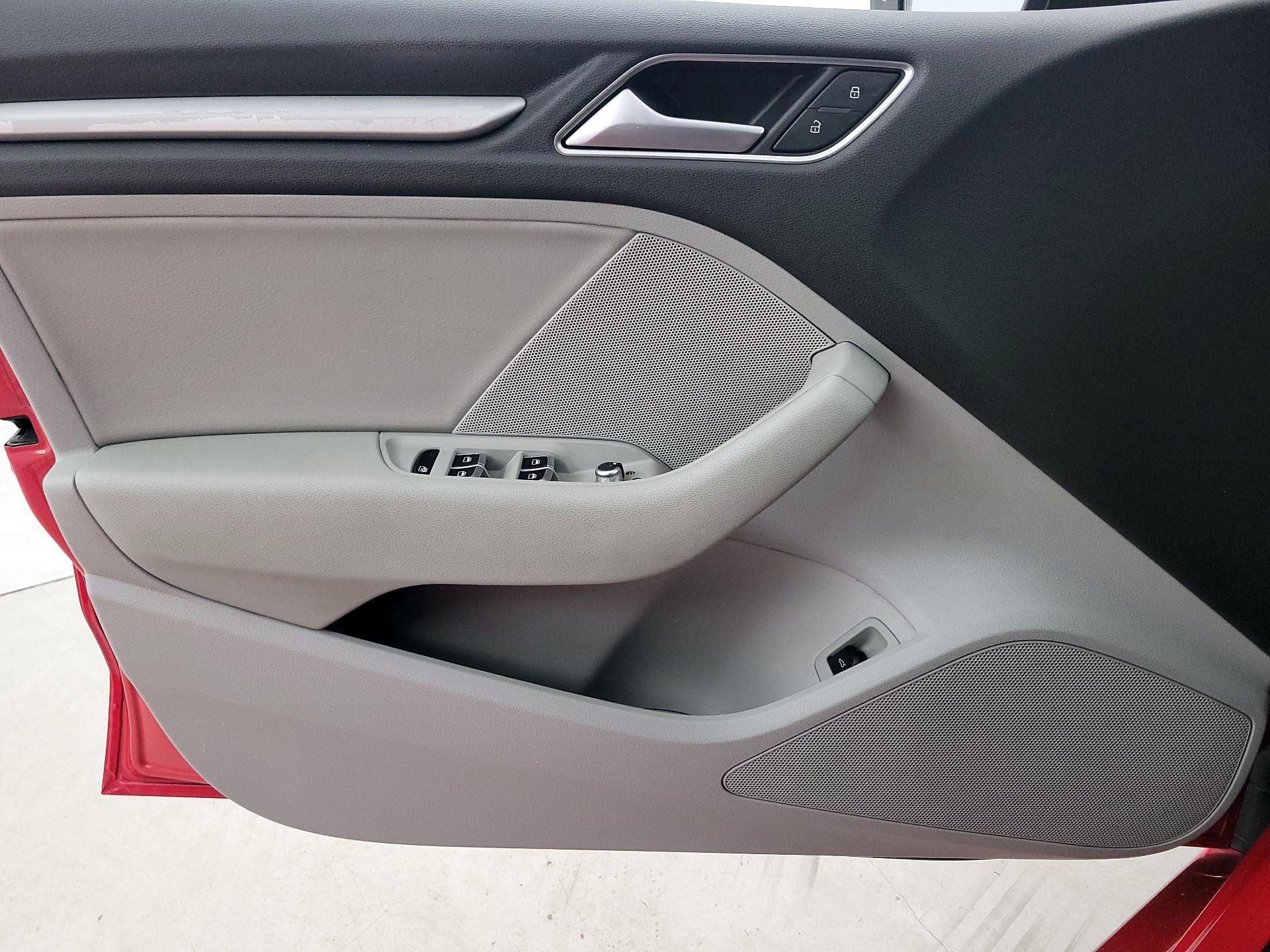 Thumbnail: 2016 Audi A3 - 12