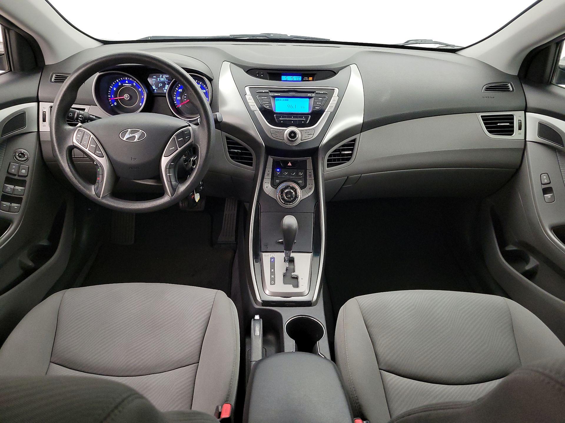 Thumbnail: 2013 Hyundai Elantra - 9