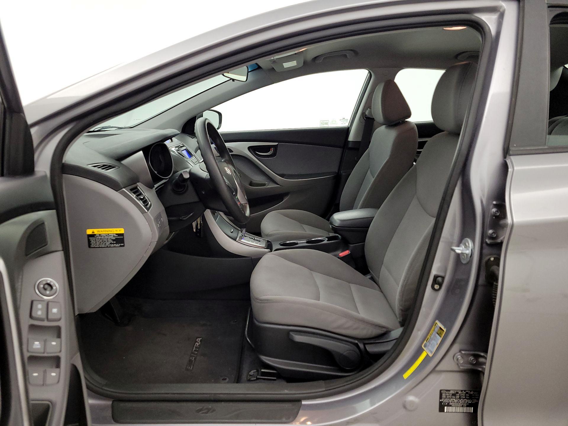 Thumbnail: 2013 Hyundai Elantra - 11