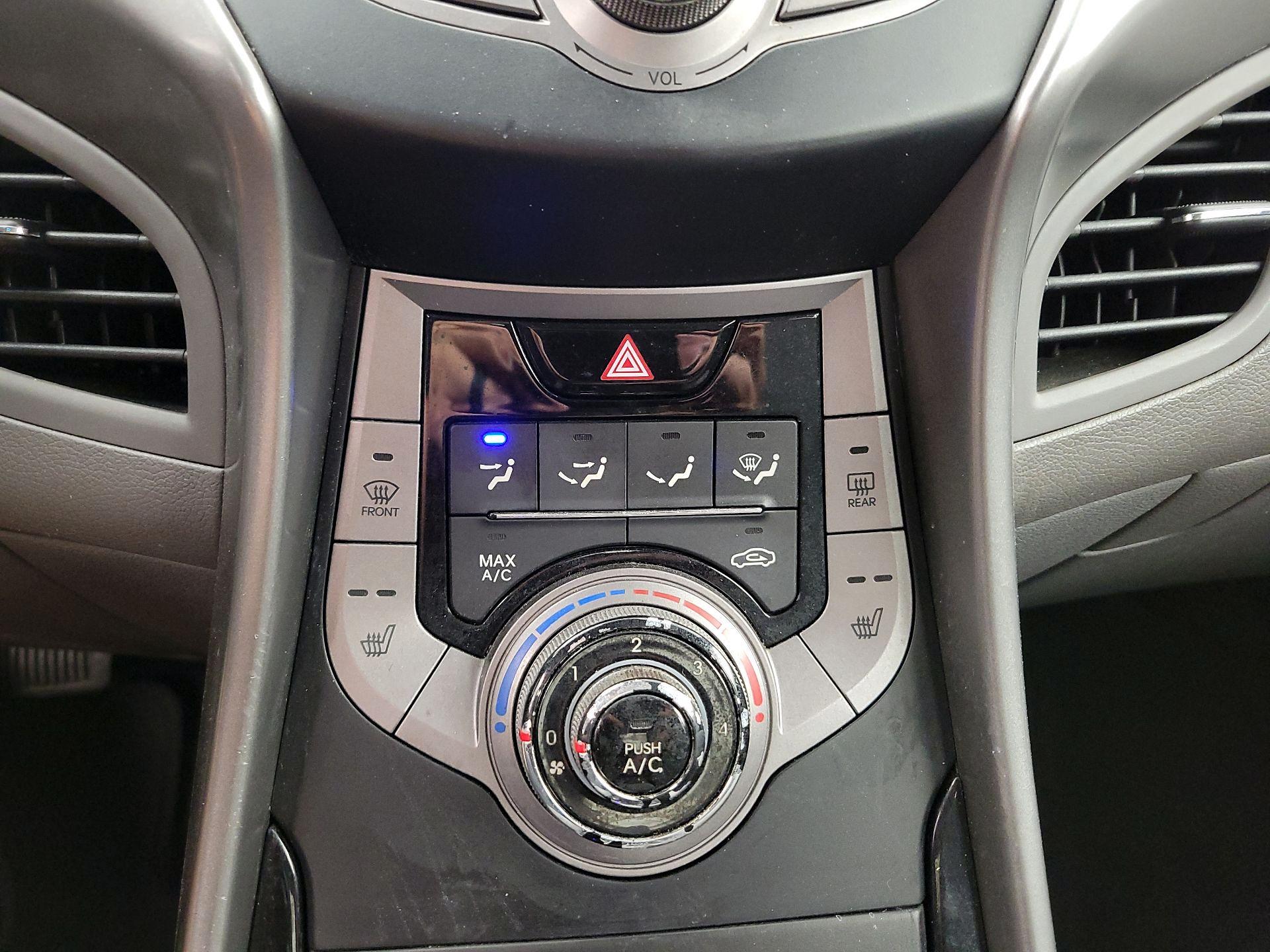 Thumbnail: 2013 Hyundai Elantra - 15