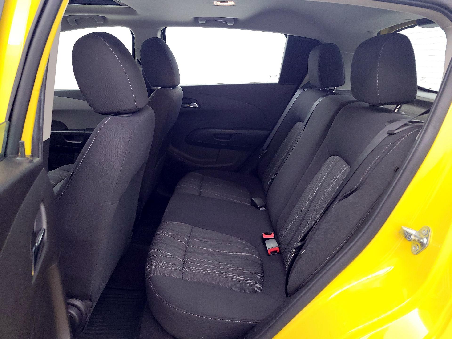 Thumbnail: 2015 Chevrolet Sonic - 18