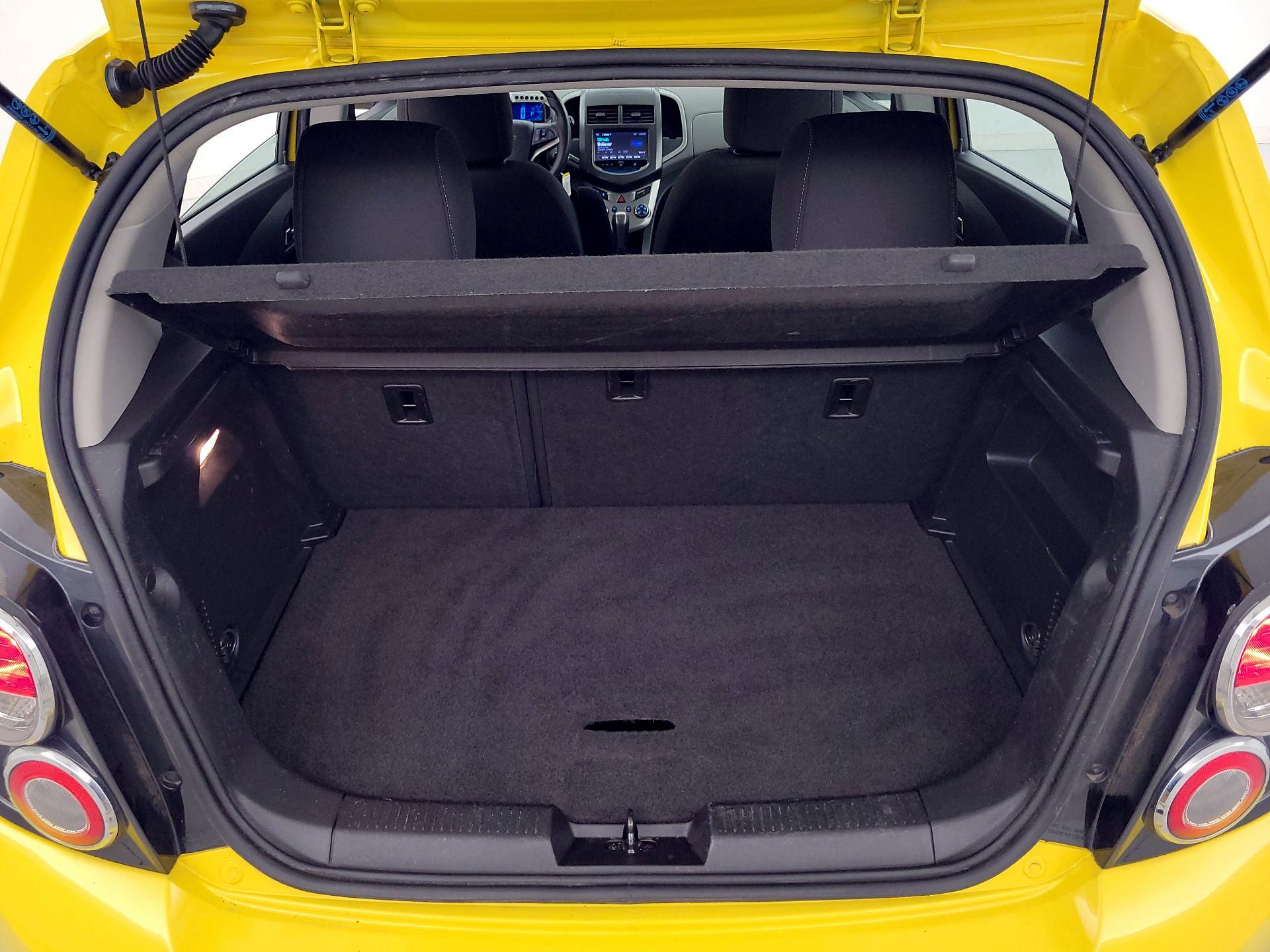 Thumbnail: 2015 Chevrolet Sonic - 19