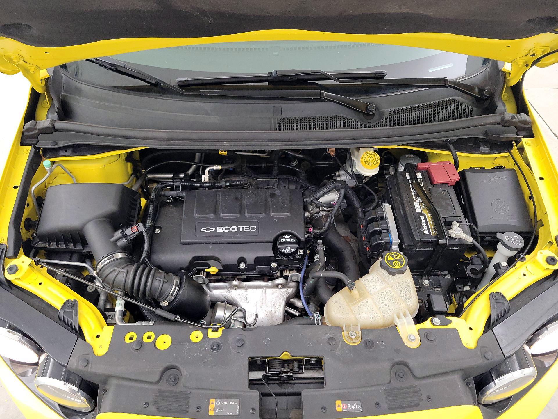 Thumbnail: 2015 Chevrolet Sonic - 20