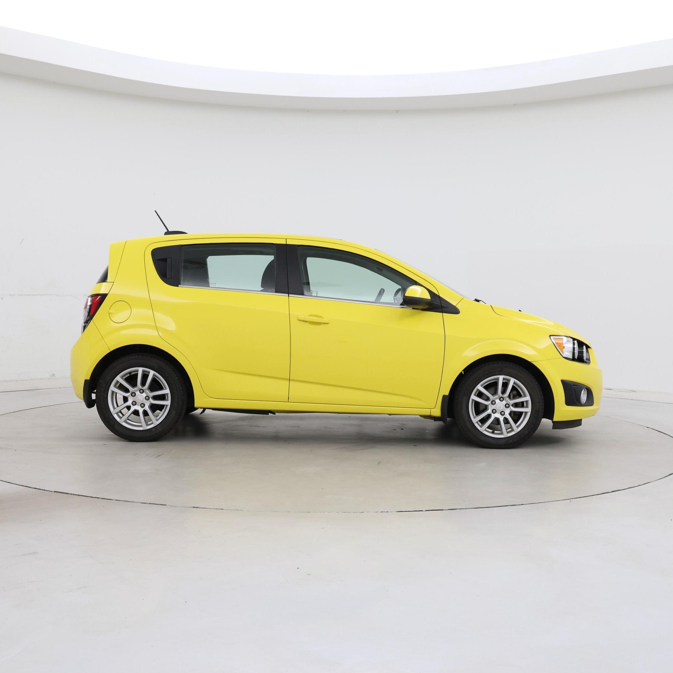 Thumbnail: 2015 Chevrolet Sonic - 7