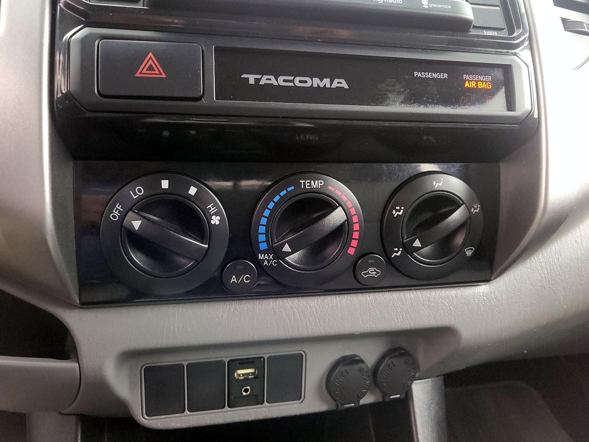 Thumbnail: 2015 Toyota Tacoma - 16