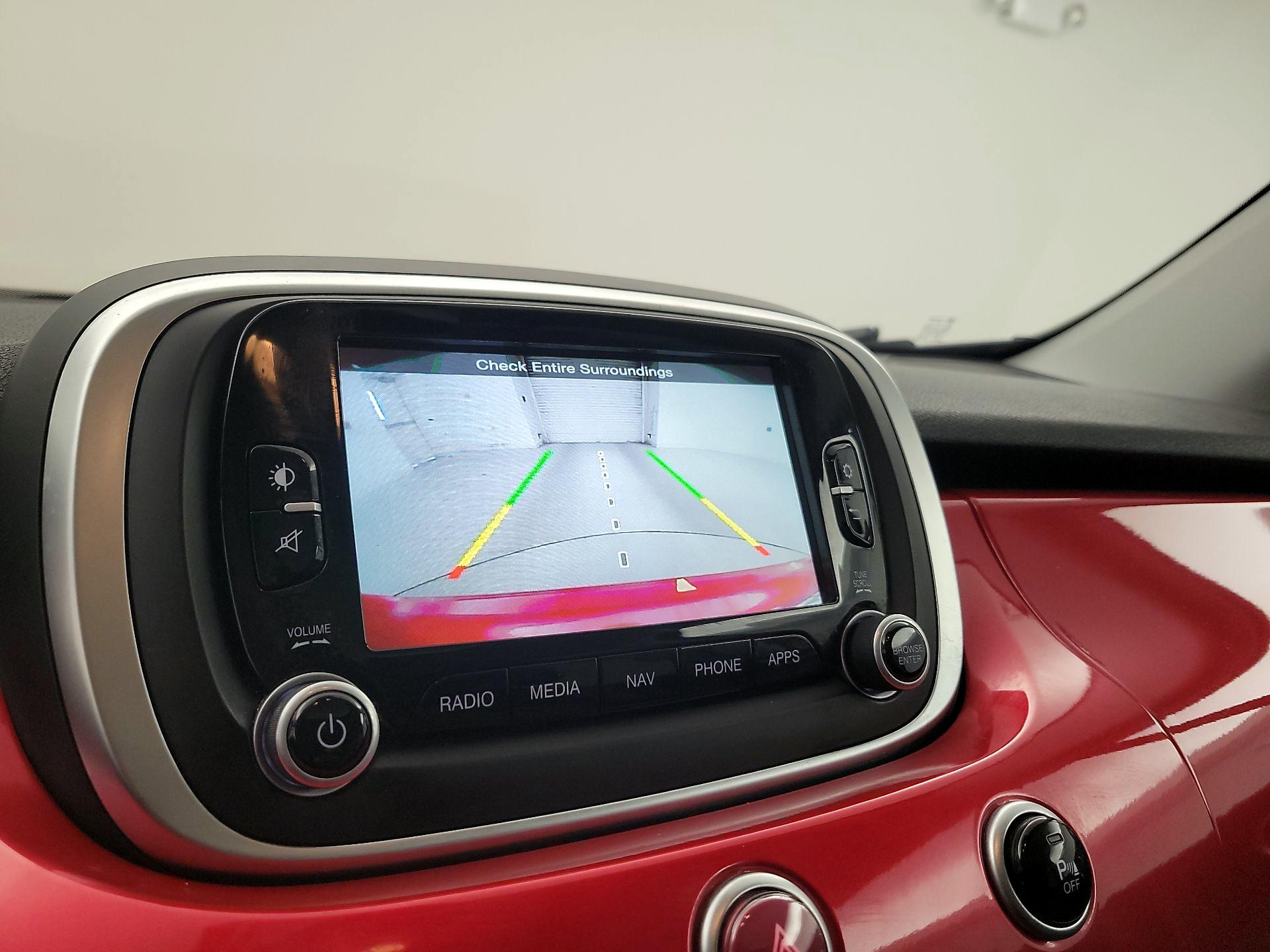 Thumbnail: 2016 Fiat 500X - 15