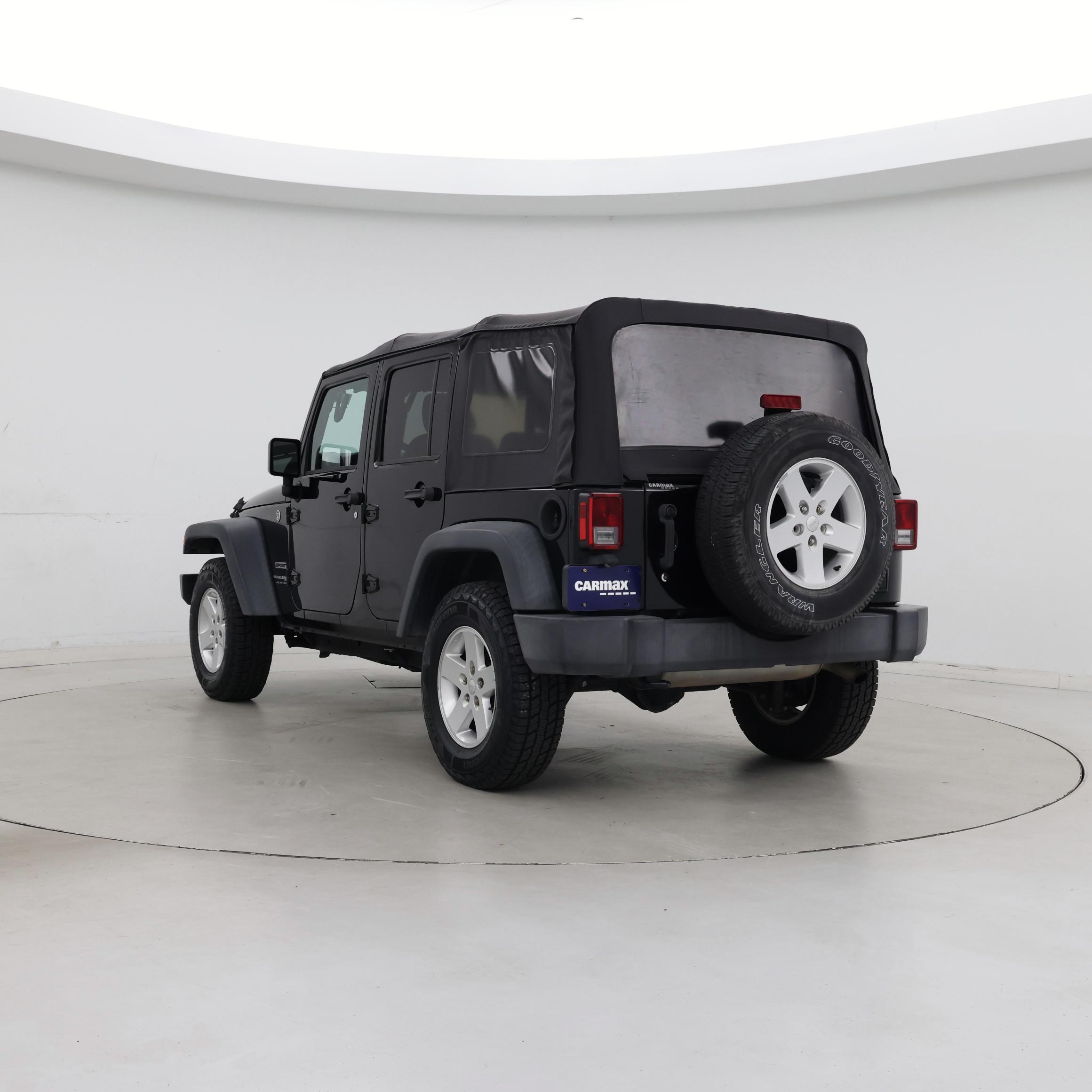 Thumbnail: 2018 Jeep Wrangler - 2