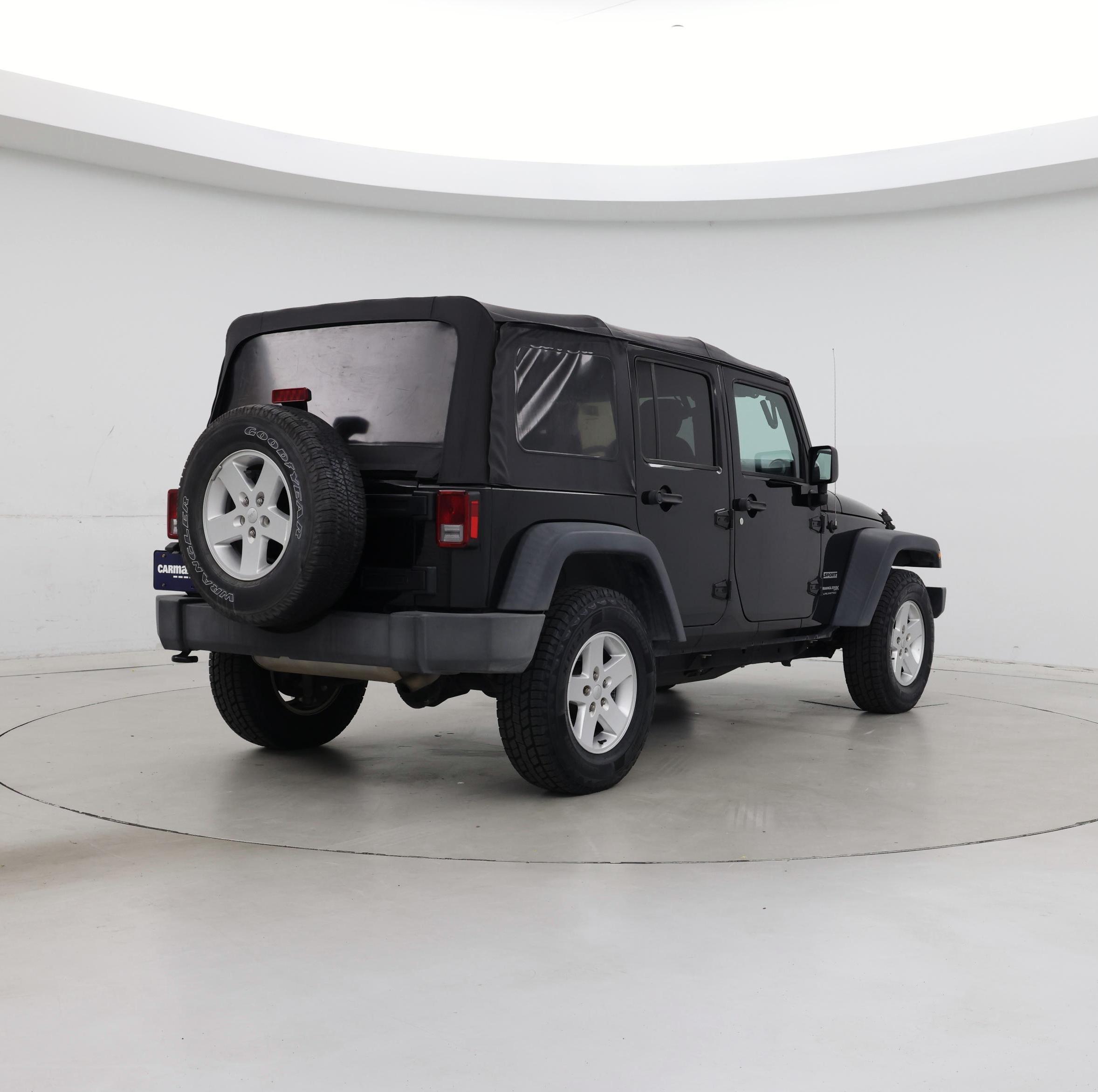 Thumbnail: 2018 Jeep Wrangler - 8