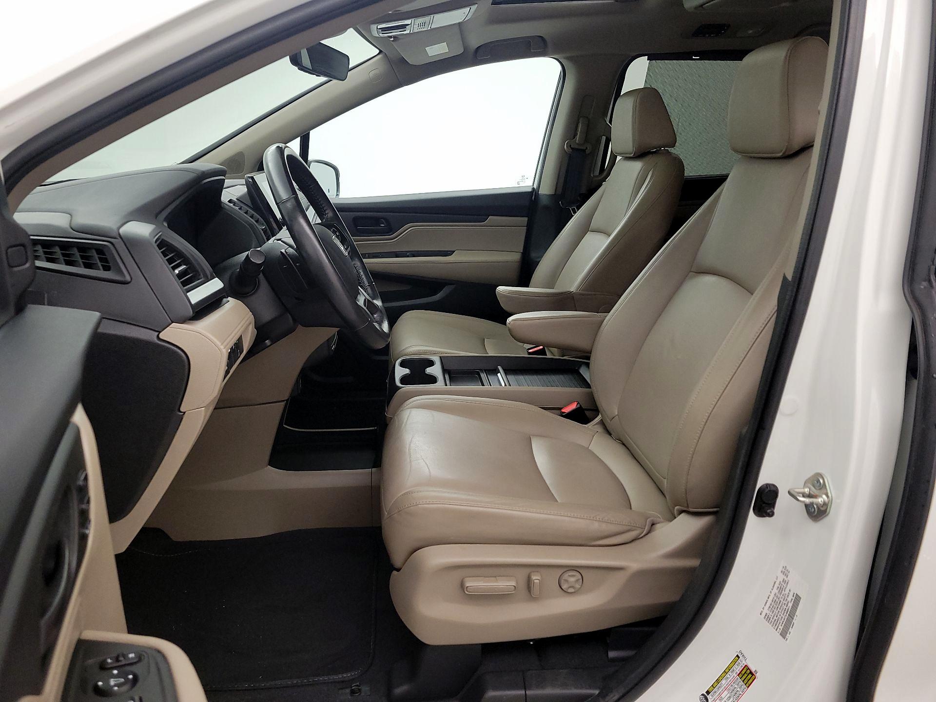 Thumbnail: 2020 Honda Odyssey - 11