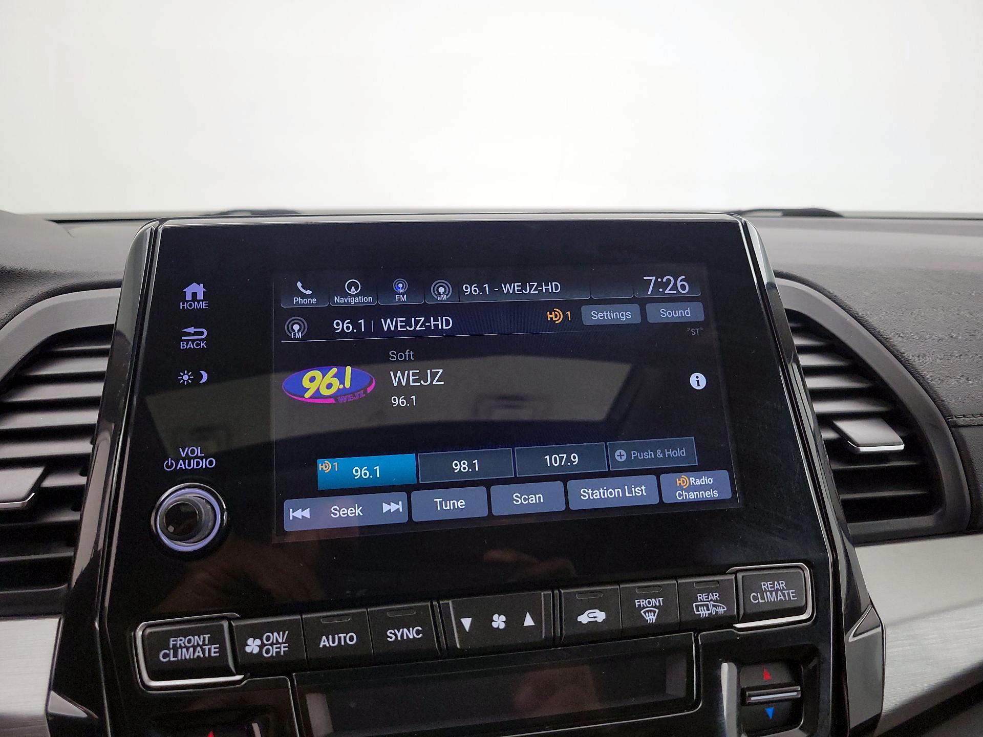 Thumbnail: 2020 Honda Odyssey - 16